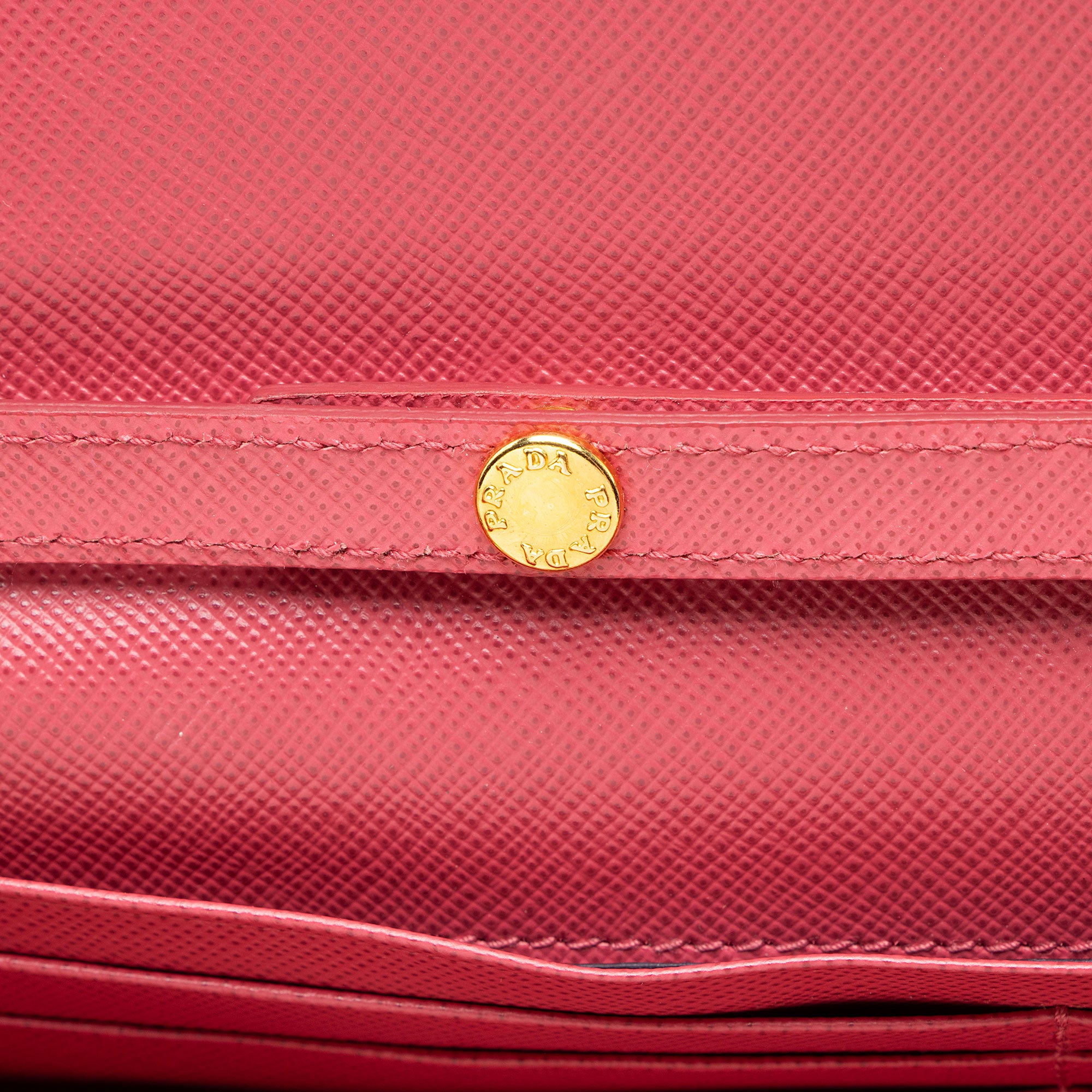 Prada Saffiano Wallet on Chain
