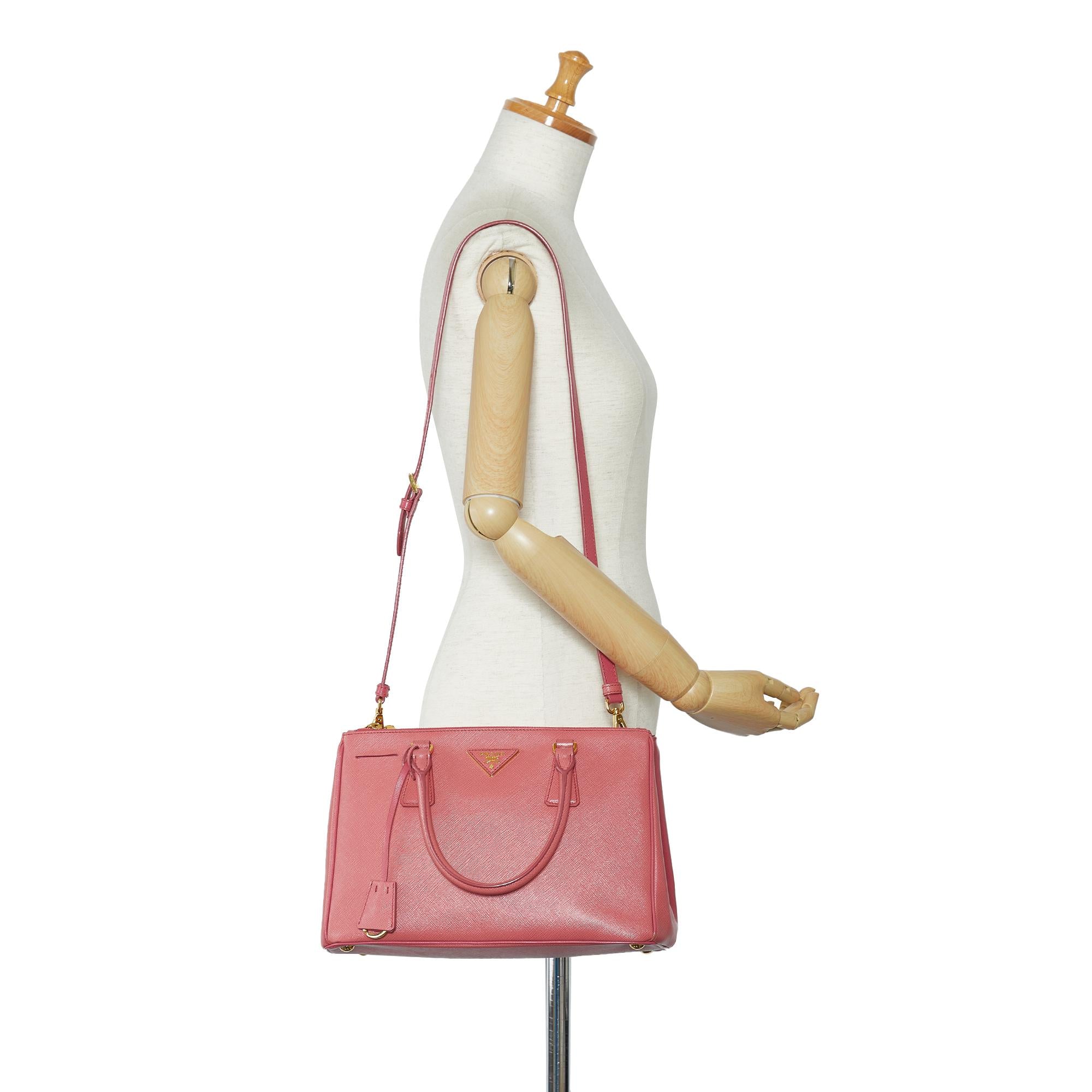 Prada Small Saffiano Galleria Double Zip (SHG-jUELiY)