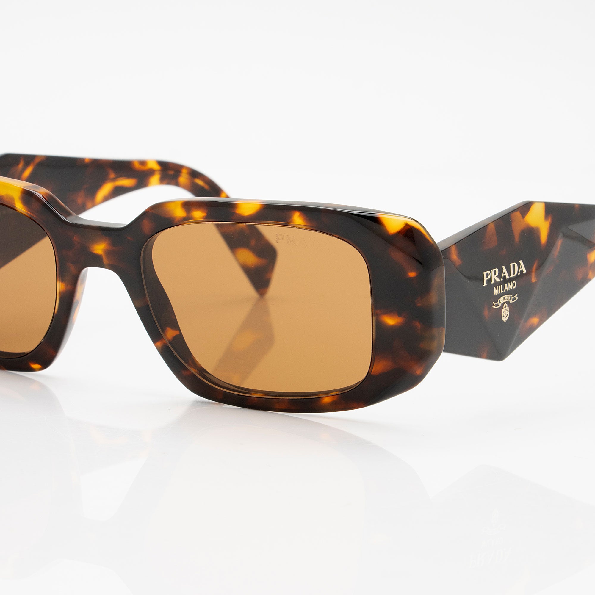 Prada Symbole Rectangular Sunglasses (SHF-4iJGfx)