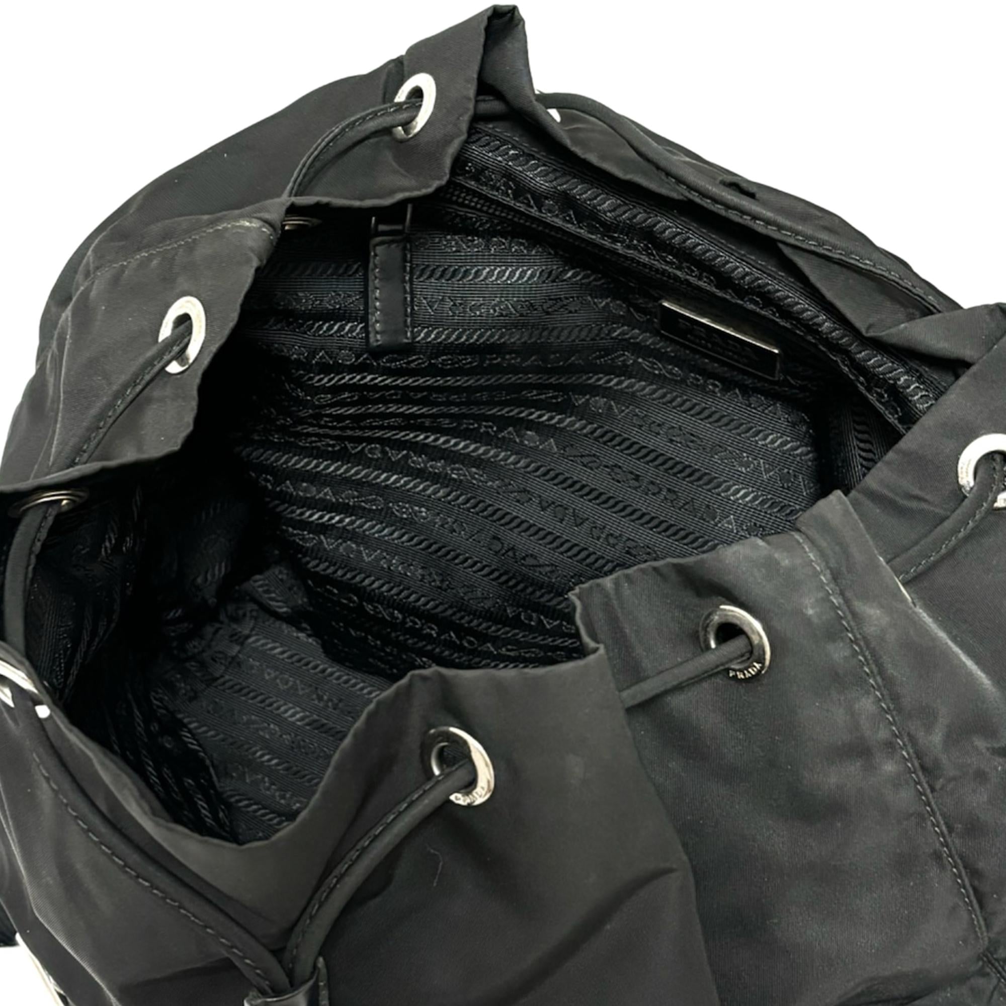 Prada Tessuto Backpack (SHG-ciI025)