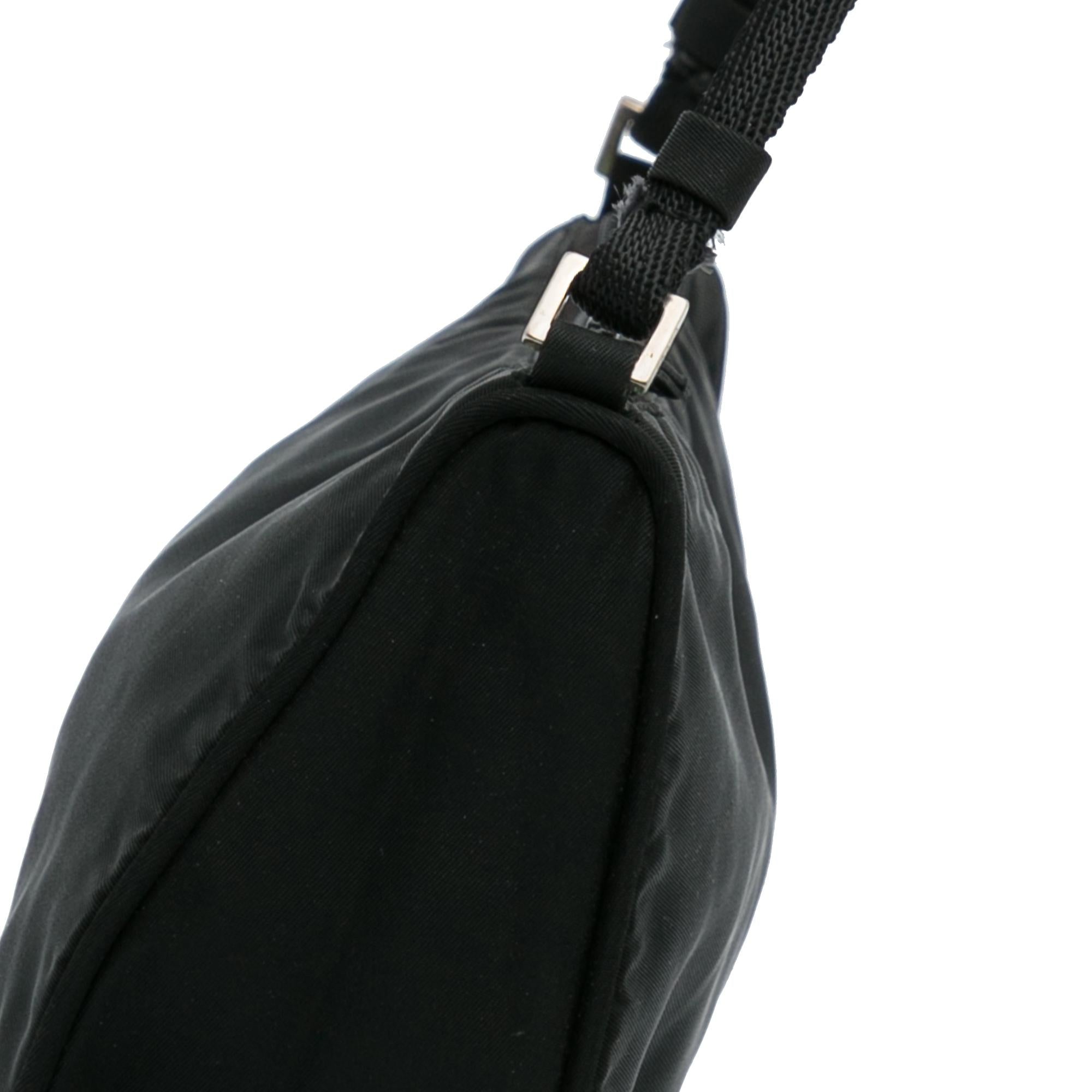 Prada Tessuto Baguette (SHG-jEOxiV)