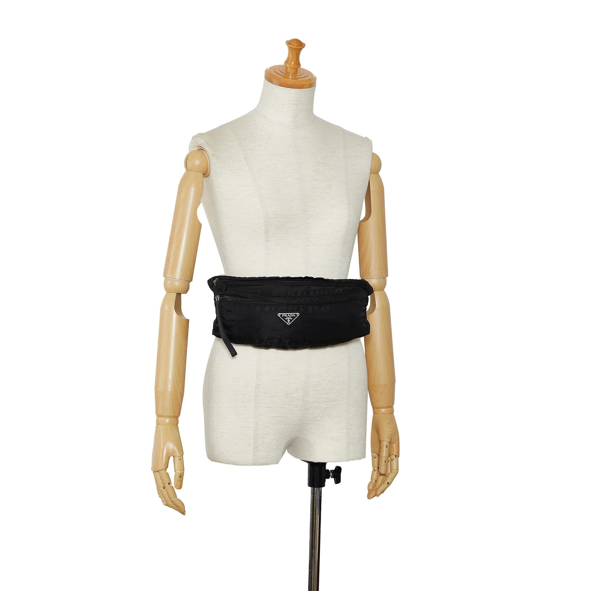 Prada Tessuto Belt Bag (SHG-VMOCrW)