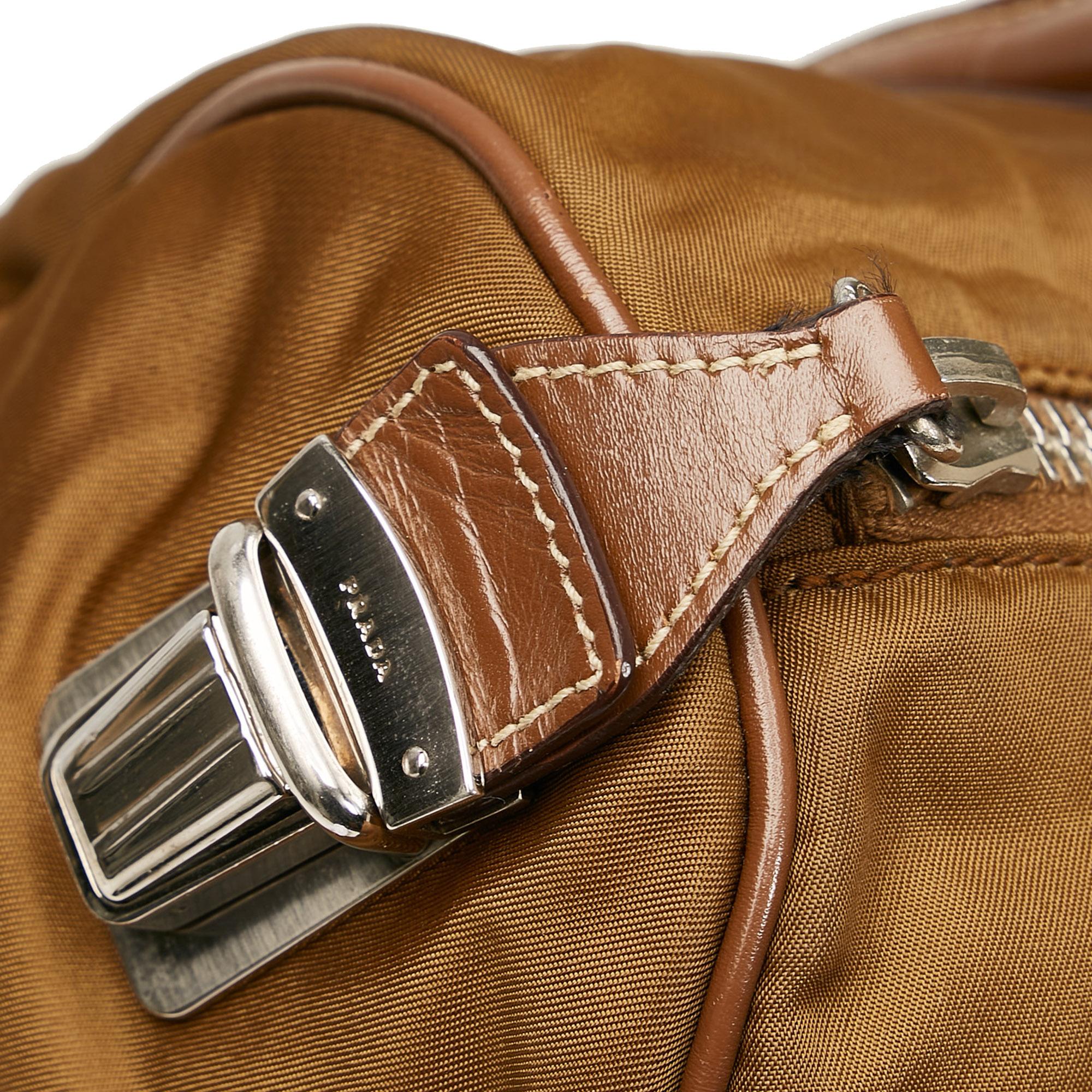 Prada Tessuto Boston Bag (SHG-MKVaQA)