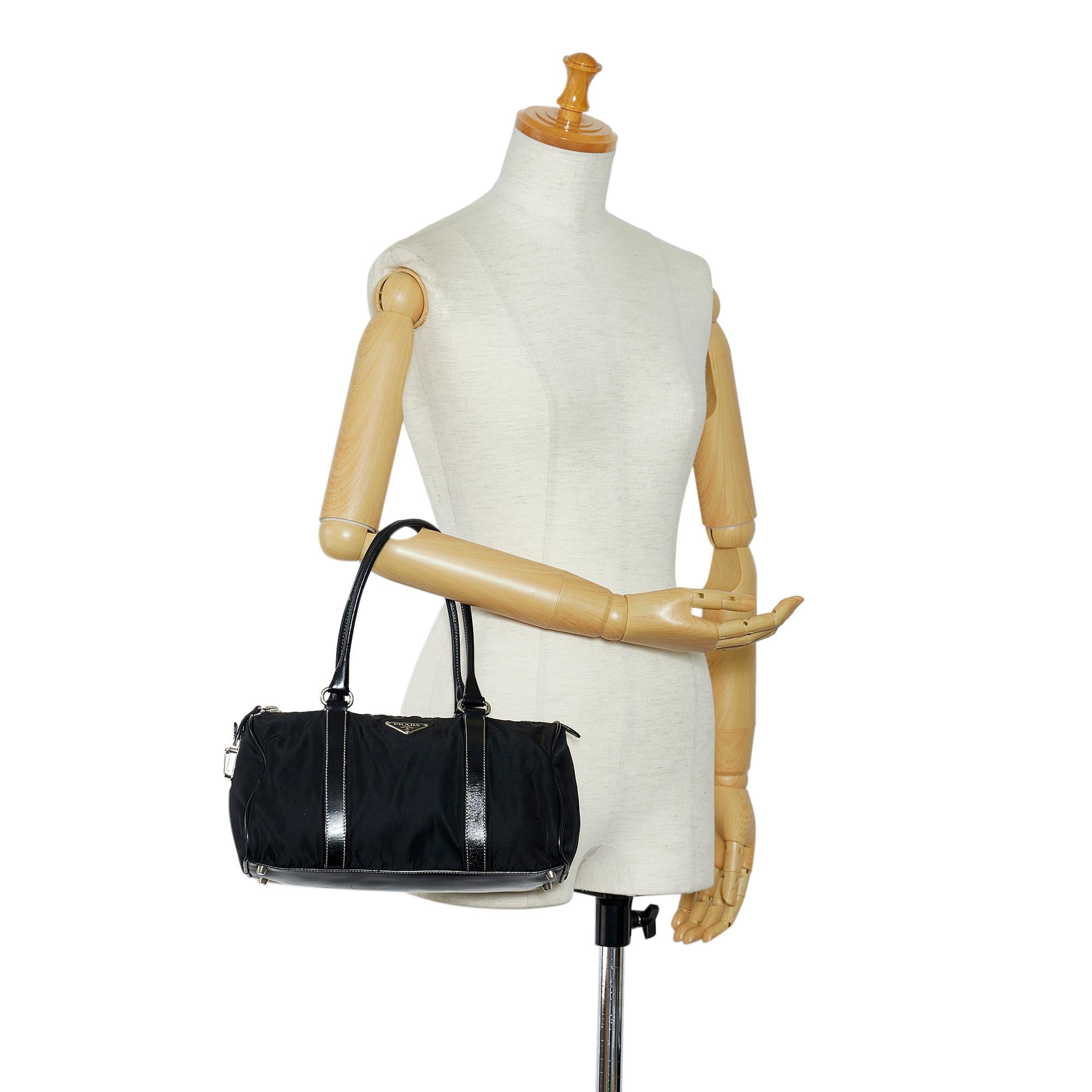 Prada Tessuto Boston Bag (SHG-CgOS0h)