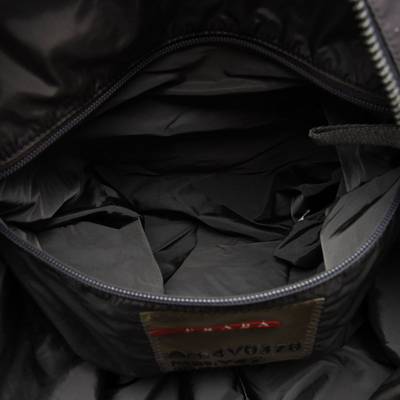 Prada Tessuto Small Duffle Bag (SHF-eCcYuP)