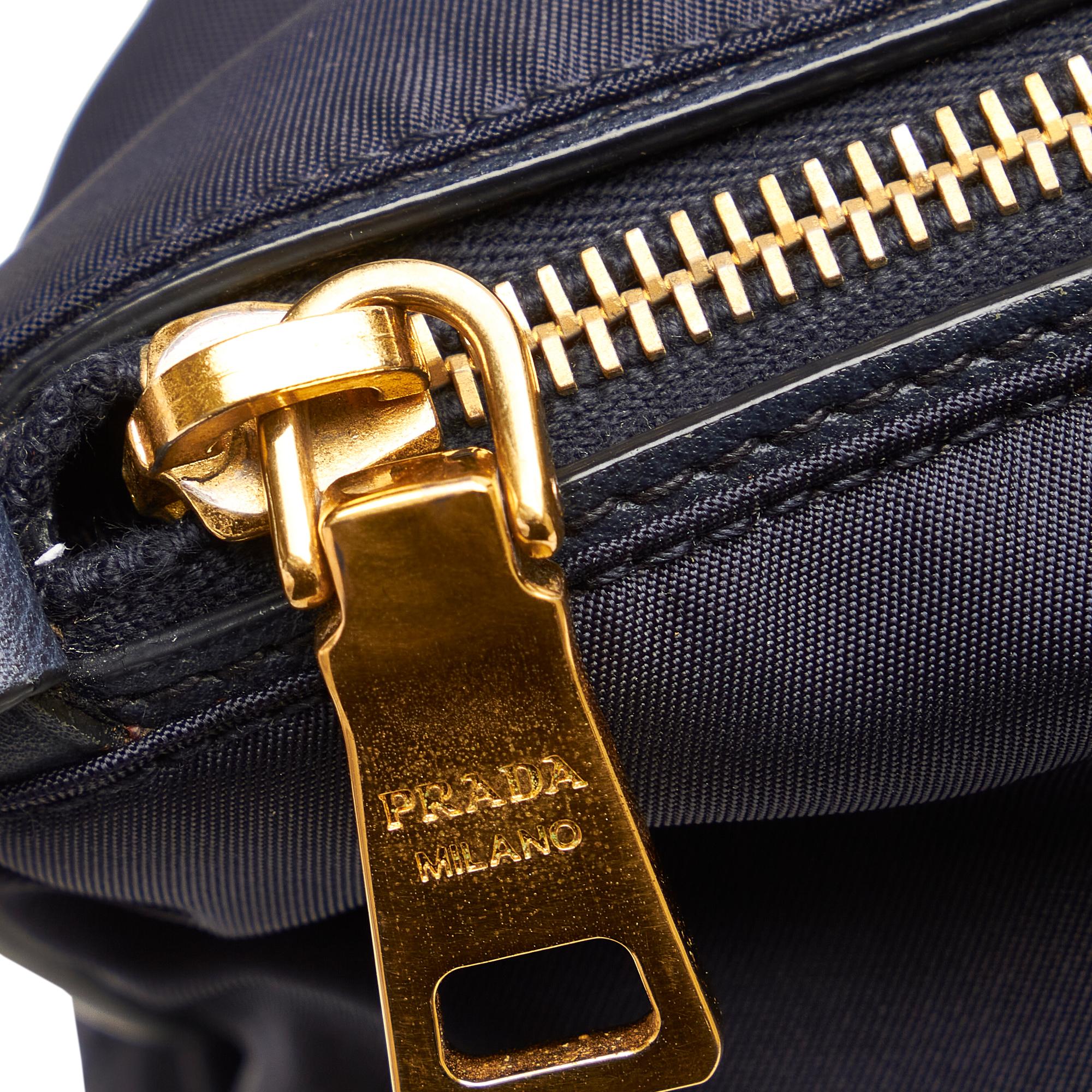 Prada Tessuto Crossbody Bag (SHG-RzLdLo)