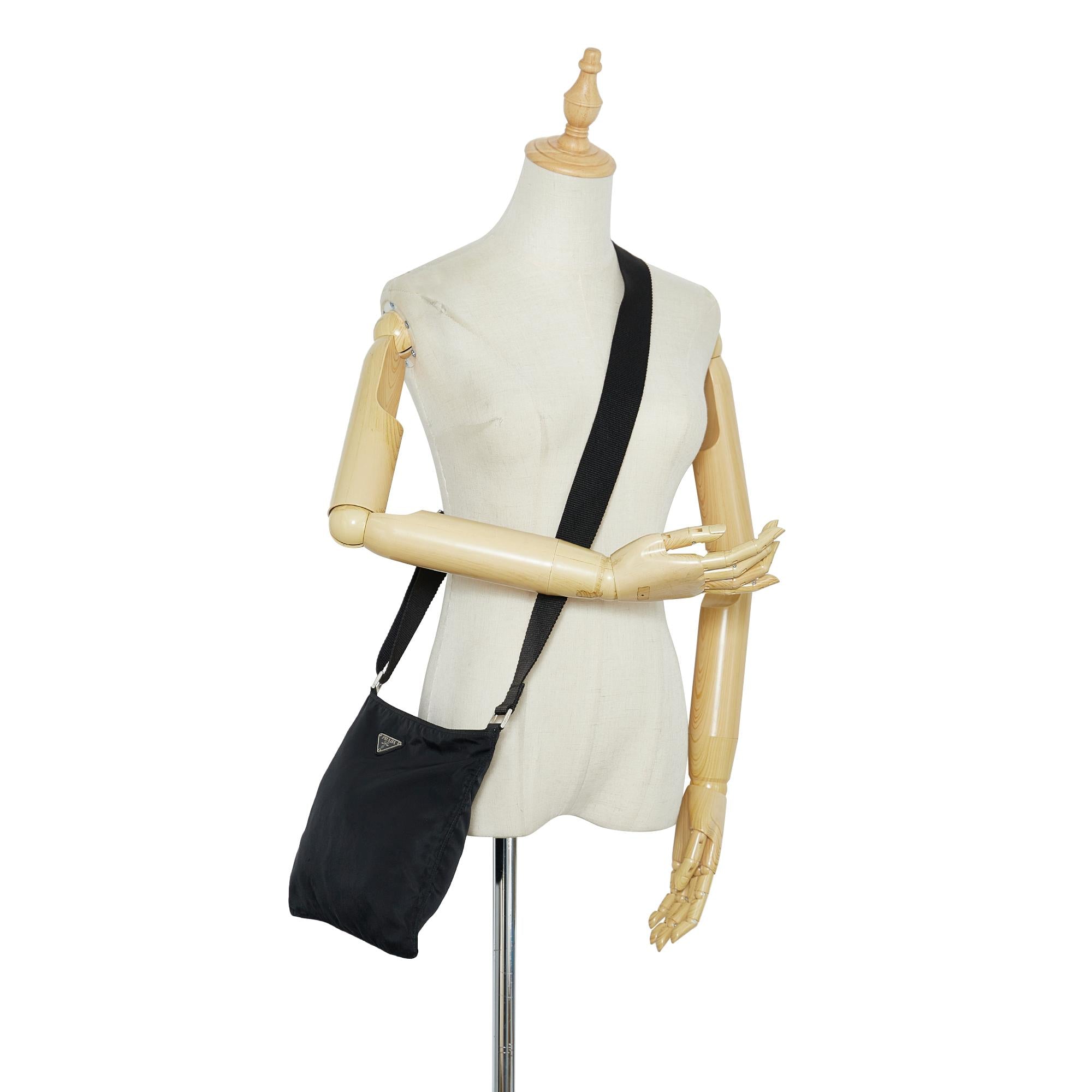 Prada Tessuto Crossbody Bag (SHG-oM7qcF)
