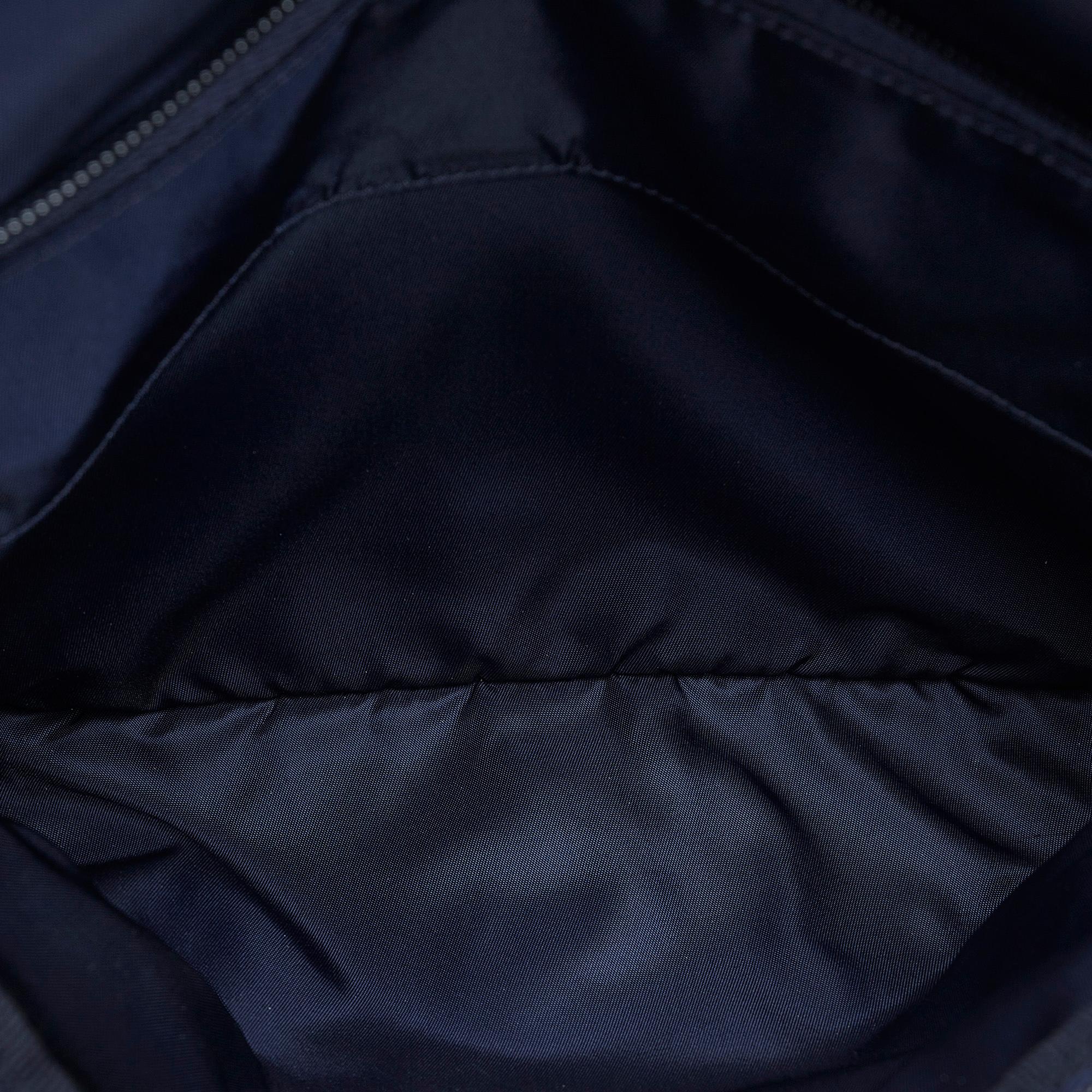 Prada Tessuto Crossbody Bag (SHG-jfvCAv)