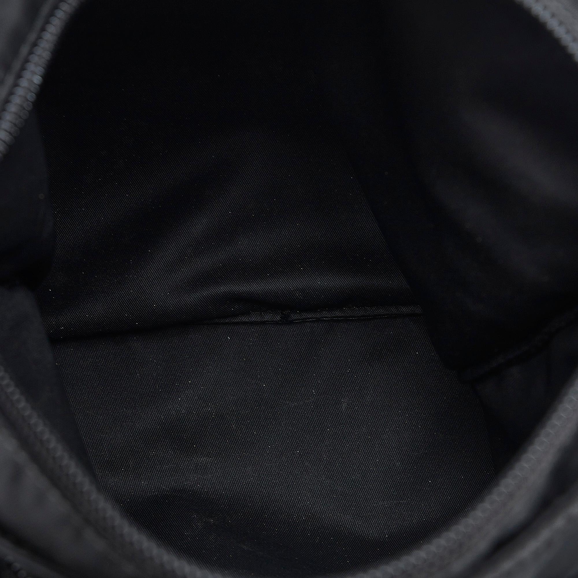 Prada Tessuto Crossbody Bag (SHG-fPbT7J)