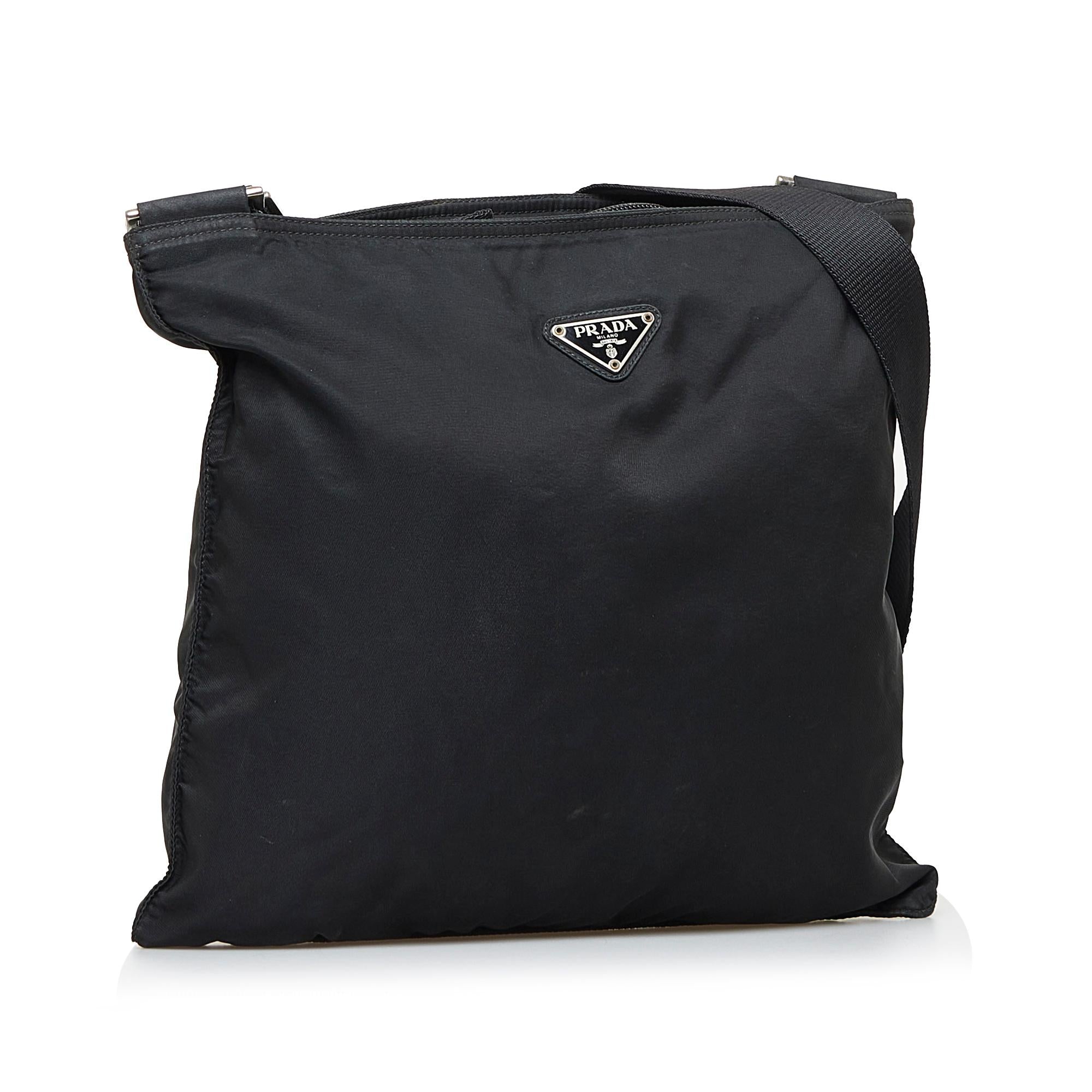 Prada Tessuto Crossbody Bag (SHG-djHHc2)