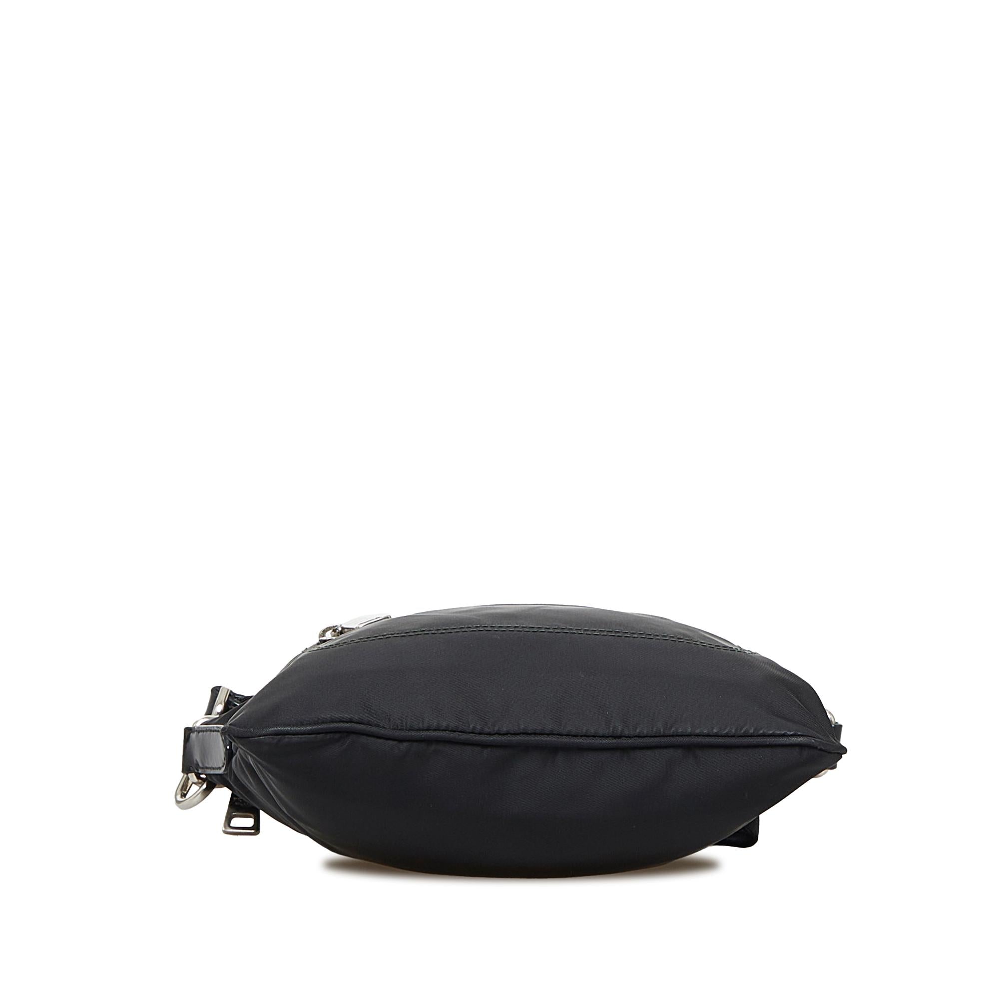 Prada Tessuto Crossbody Bag (SHG-gmDvkX)