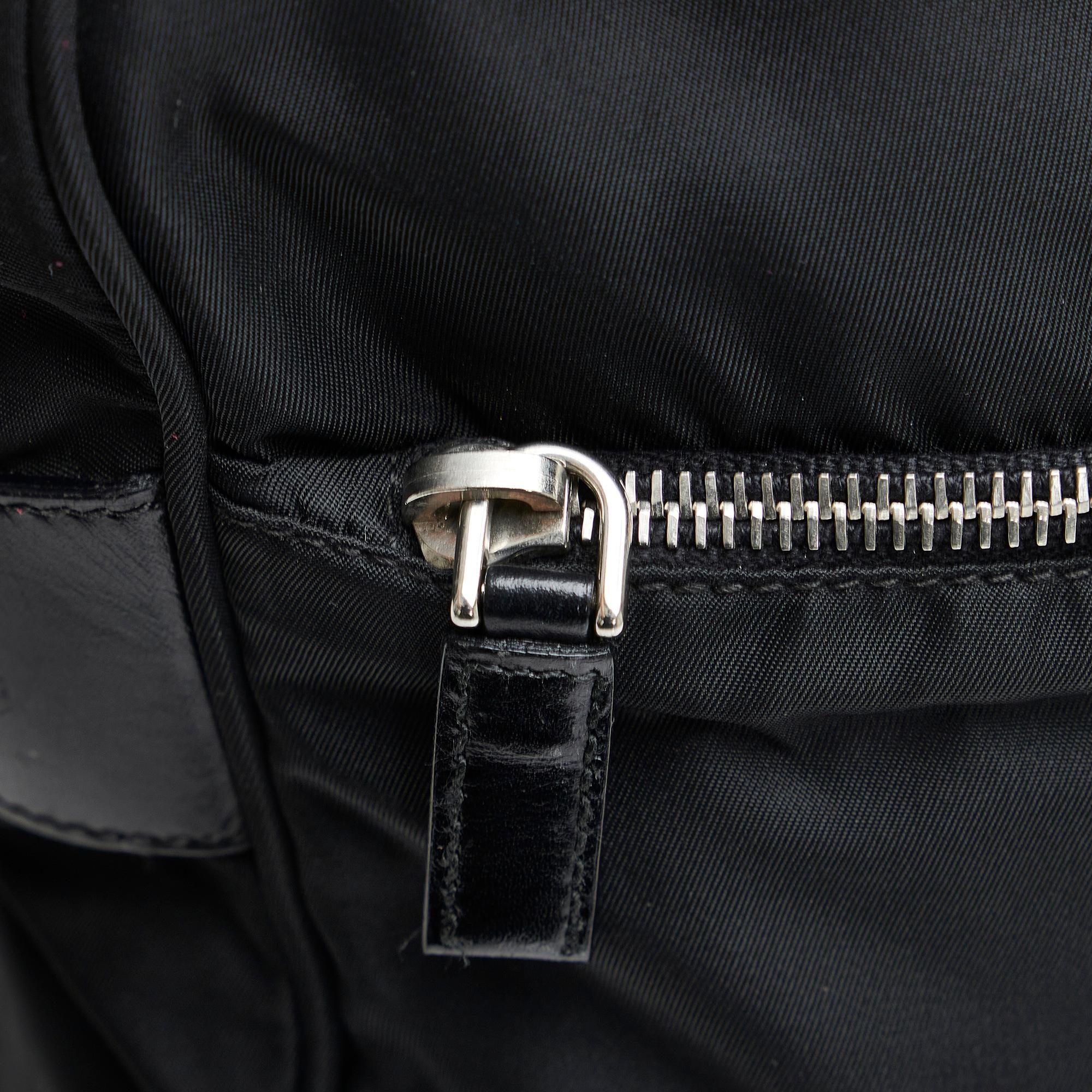 Prada Tessuto Crossbody Bag (SHG-1B2c8Y)