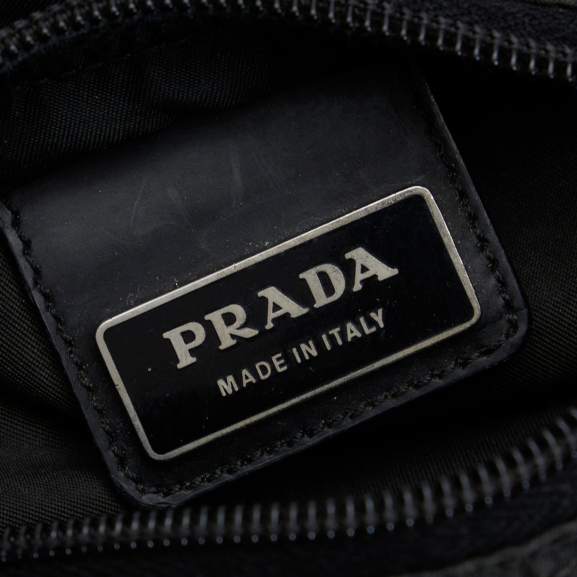 Prada Tessuto Crossbody Bag (SHG-SUZjFY)
