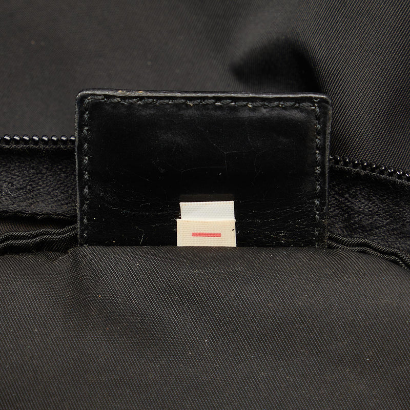 Prada Tessuto Crossbody Bag (SHG-iwp8o2)