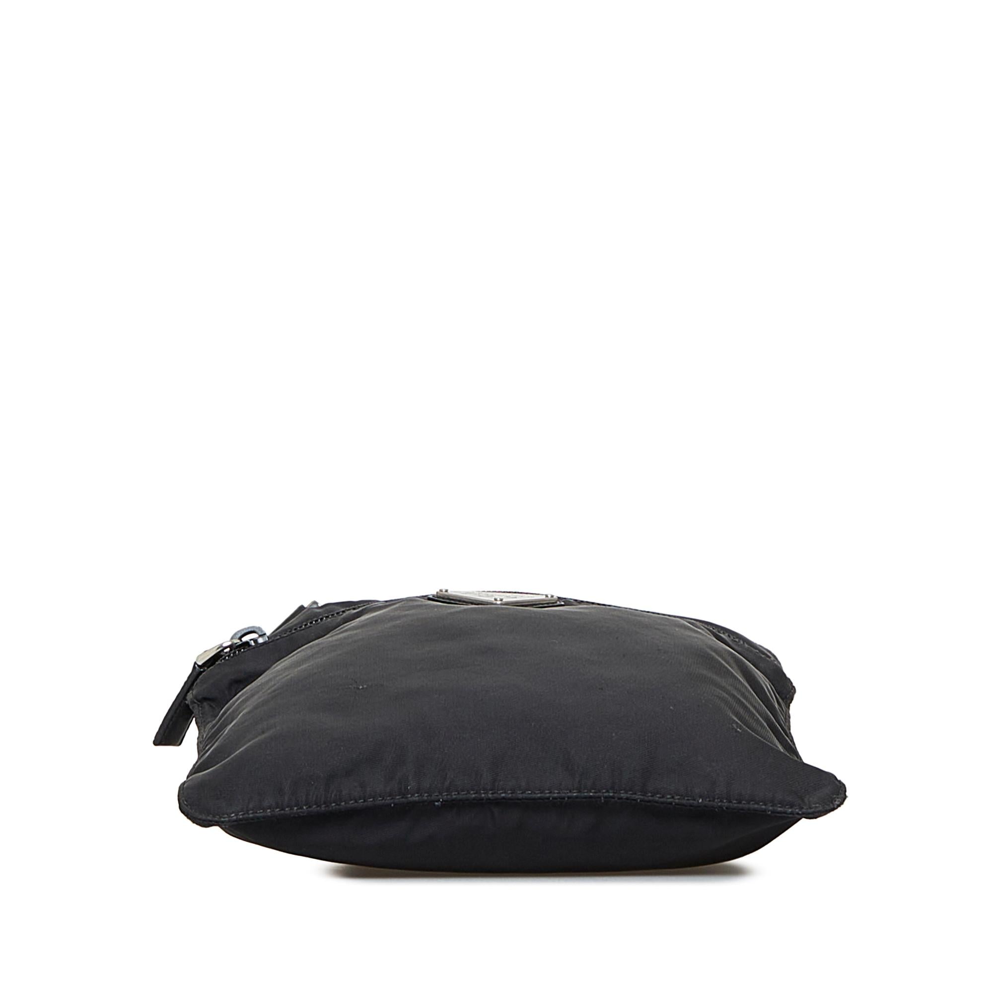 Prada Tessuto Crossbody (SHG-LB5OO5)