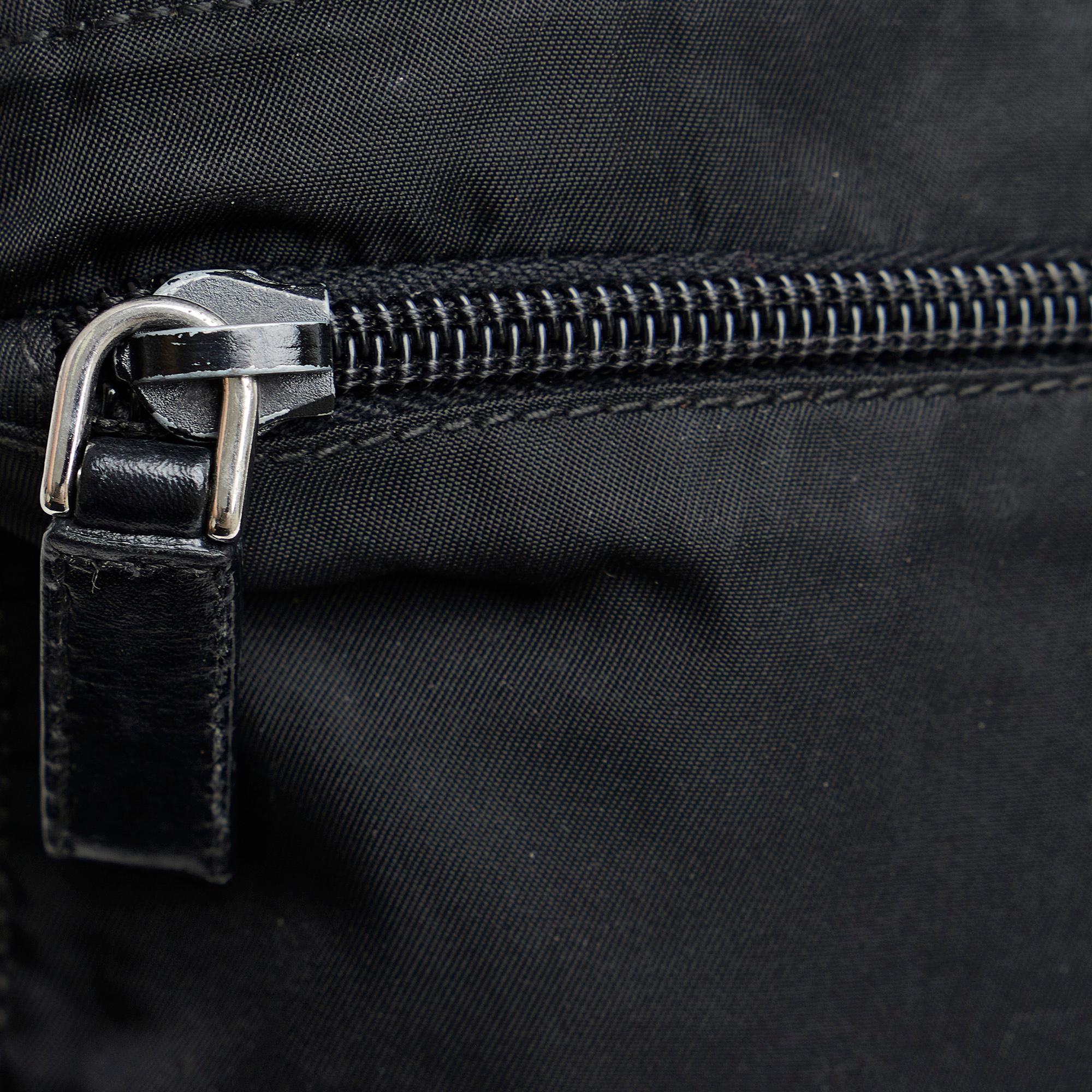 Prada Tessuto Crossbody (SHG-LB5OO5)