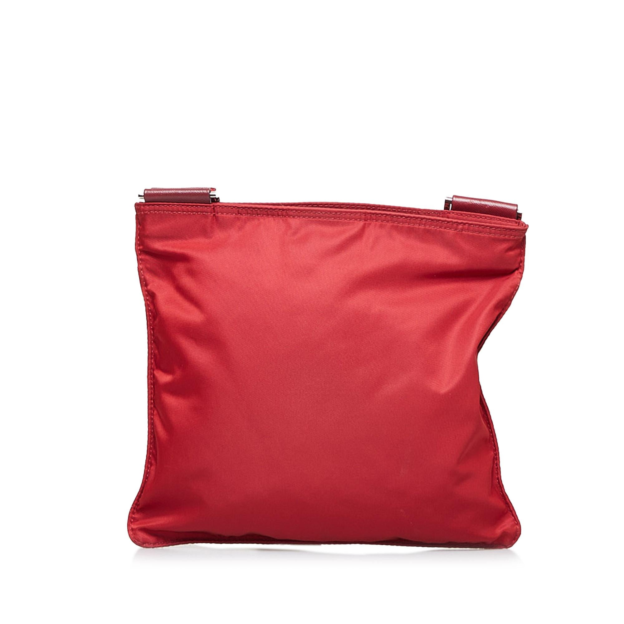 Prada Tessuto Crossbody (SHG-MIv0U7)