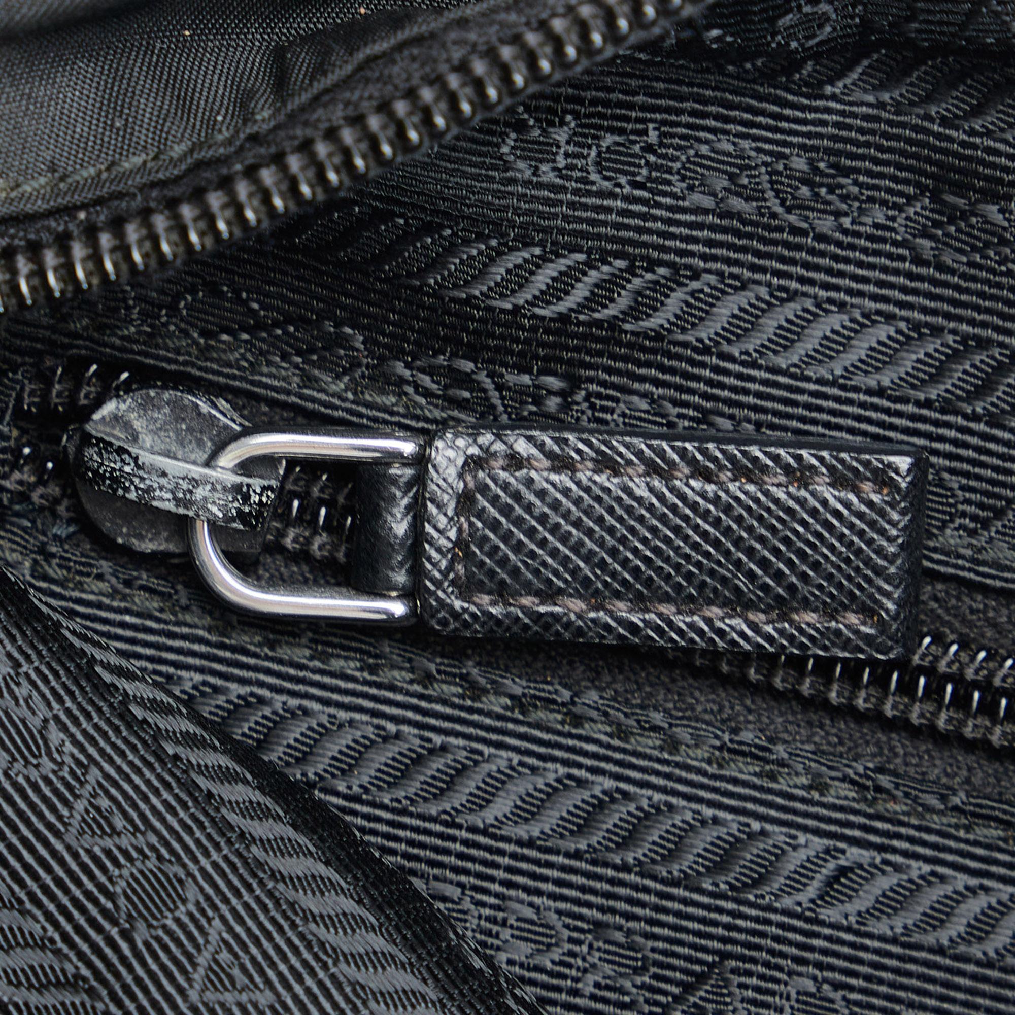 Prada Tessuto Crossbody (SHG-XZ61os)