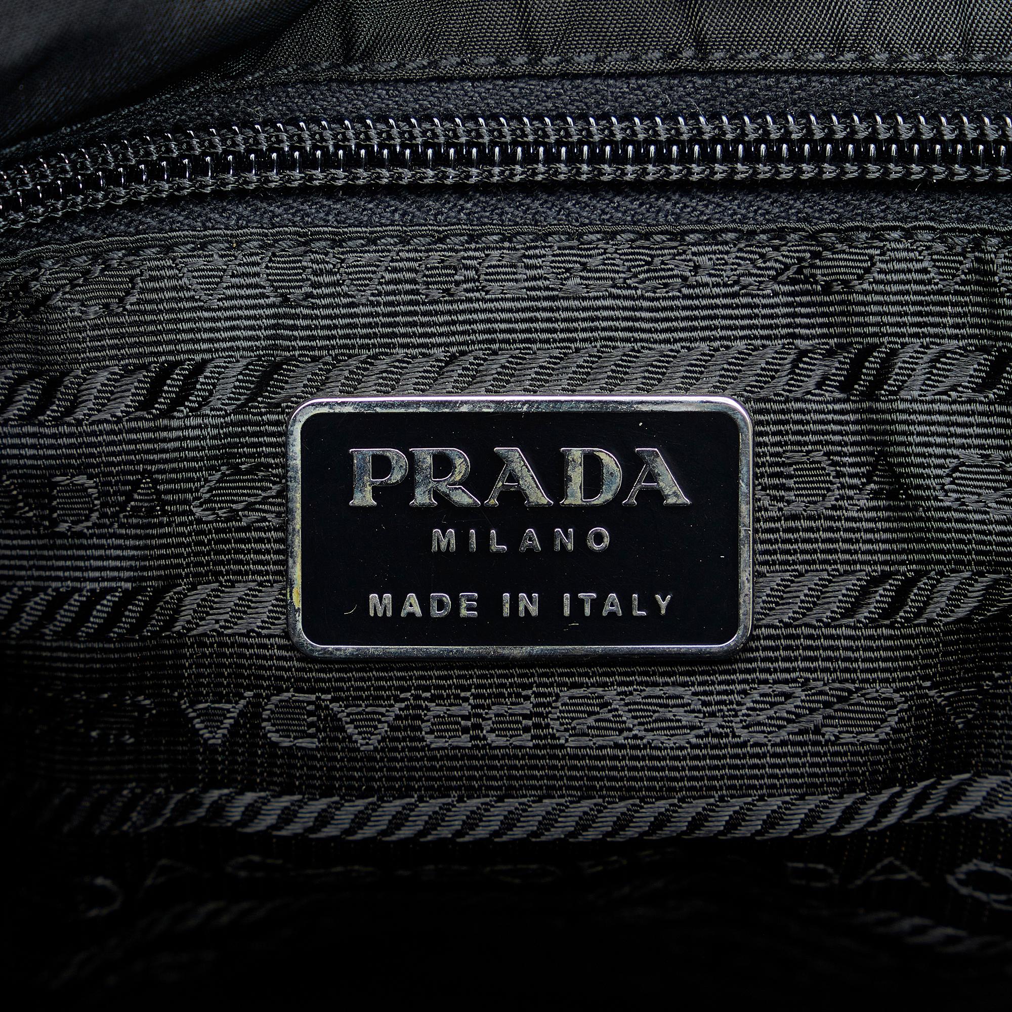 Prada Tessuto Crossbody (SHG-IUsqIR)