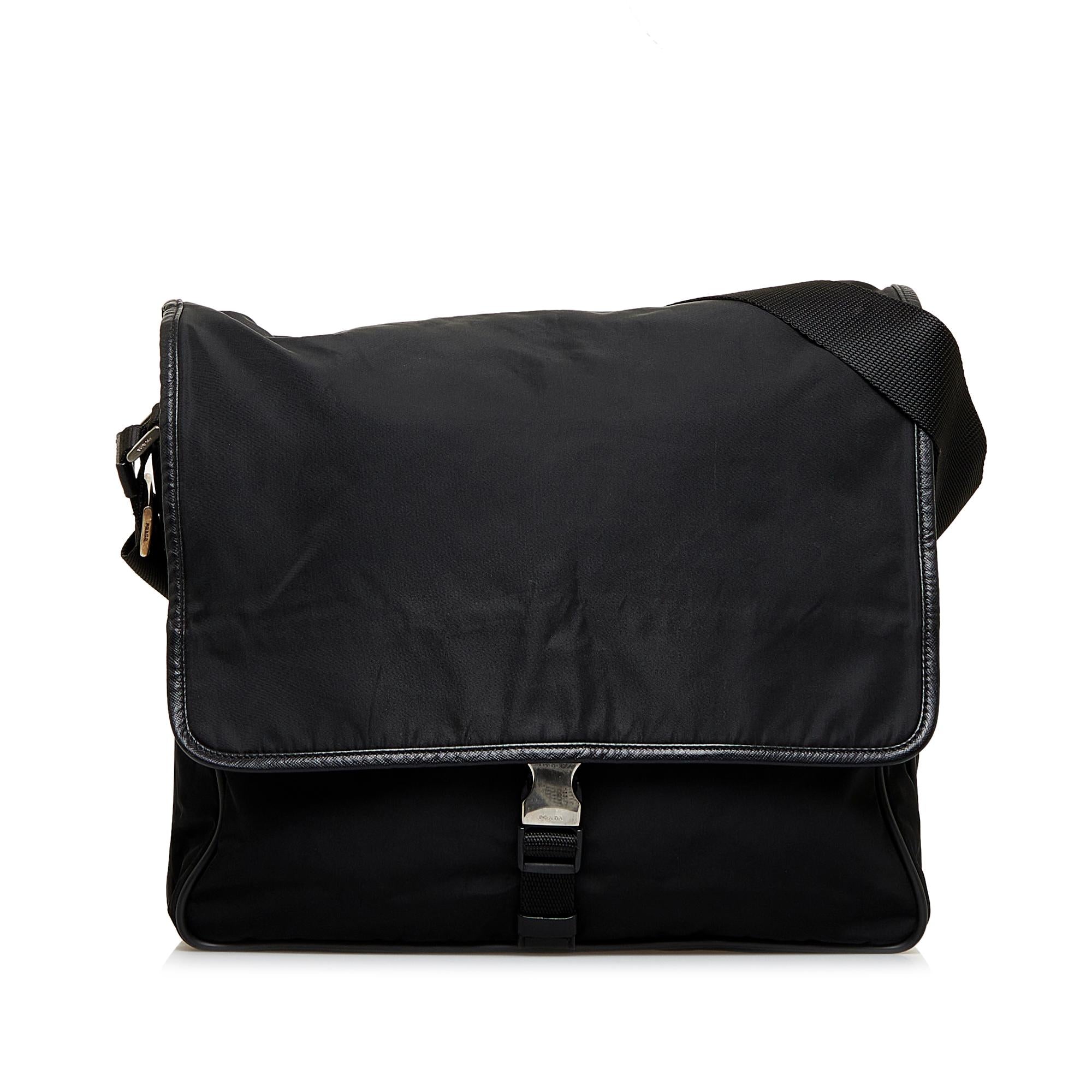 Prada Tessuto Crossbody (SHG-IUsqIR)