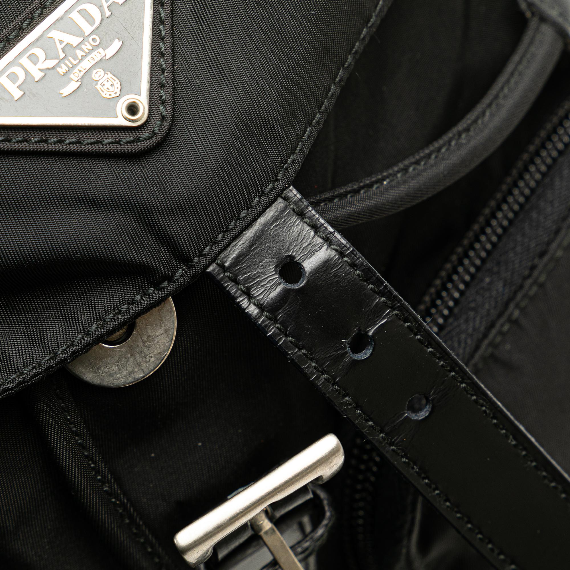 Prada Tessuto Drawstring Backpack (SHG-DlQHts)
