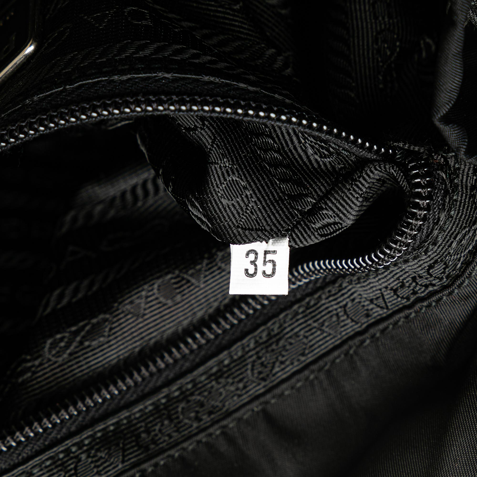 Prada Tessuto Drawstring Backpack (SHG-DlQHts)