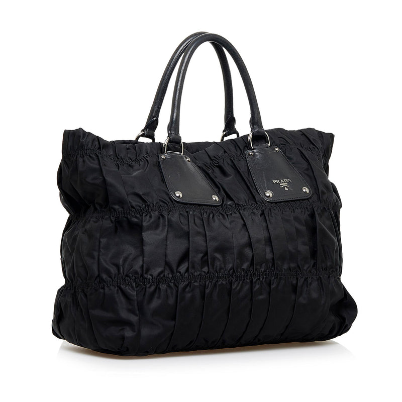 Prada Tessuto Gaufre Tote Bag (SHG-NNIsSd)