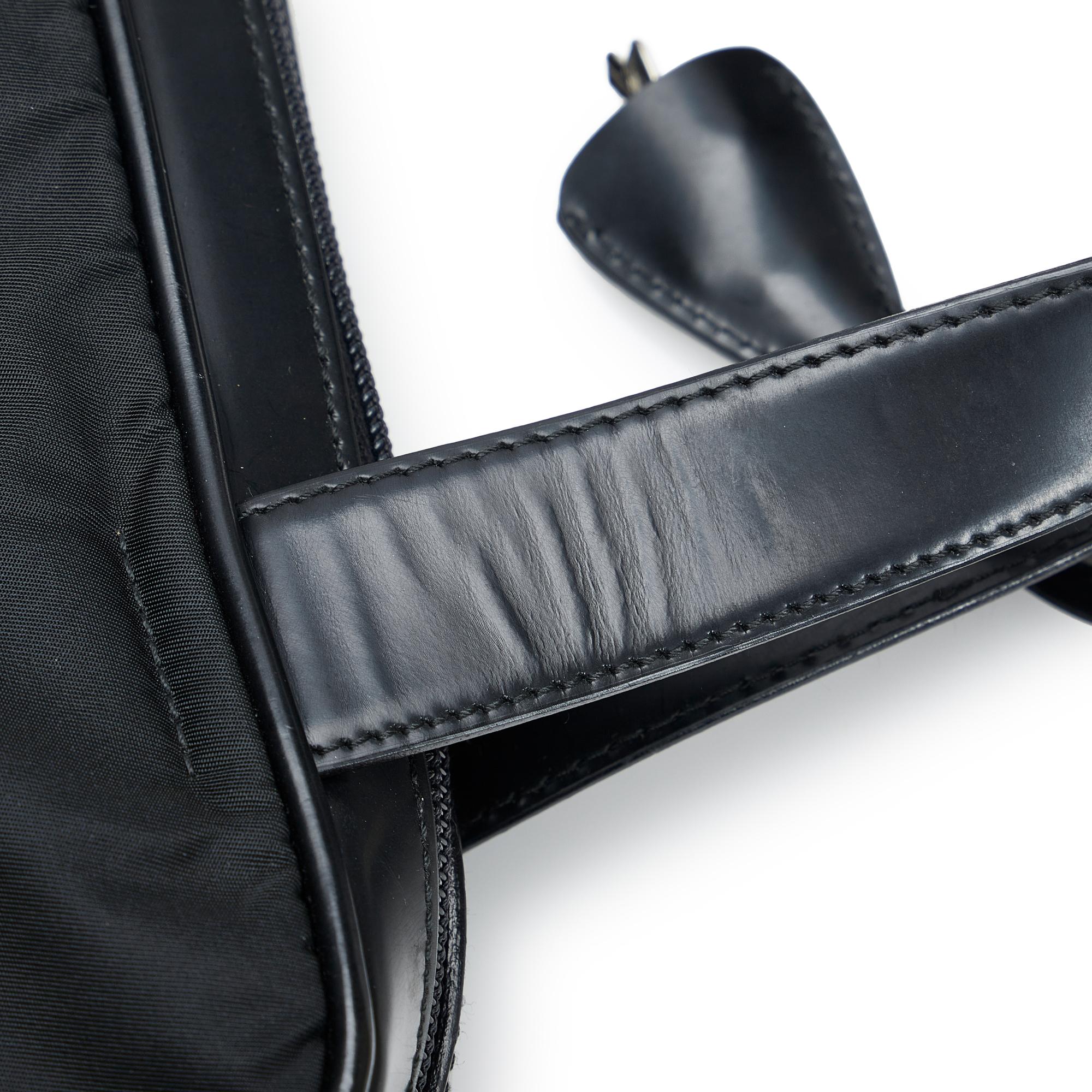 Prada Tessuto Handbag (SHG-BAIlO7)