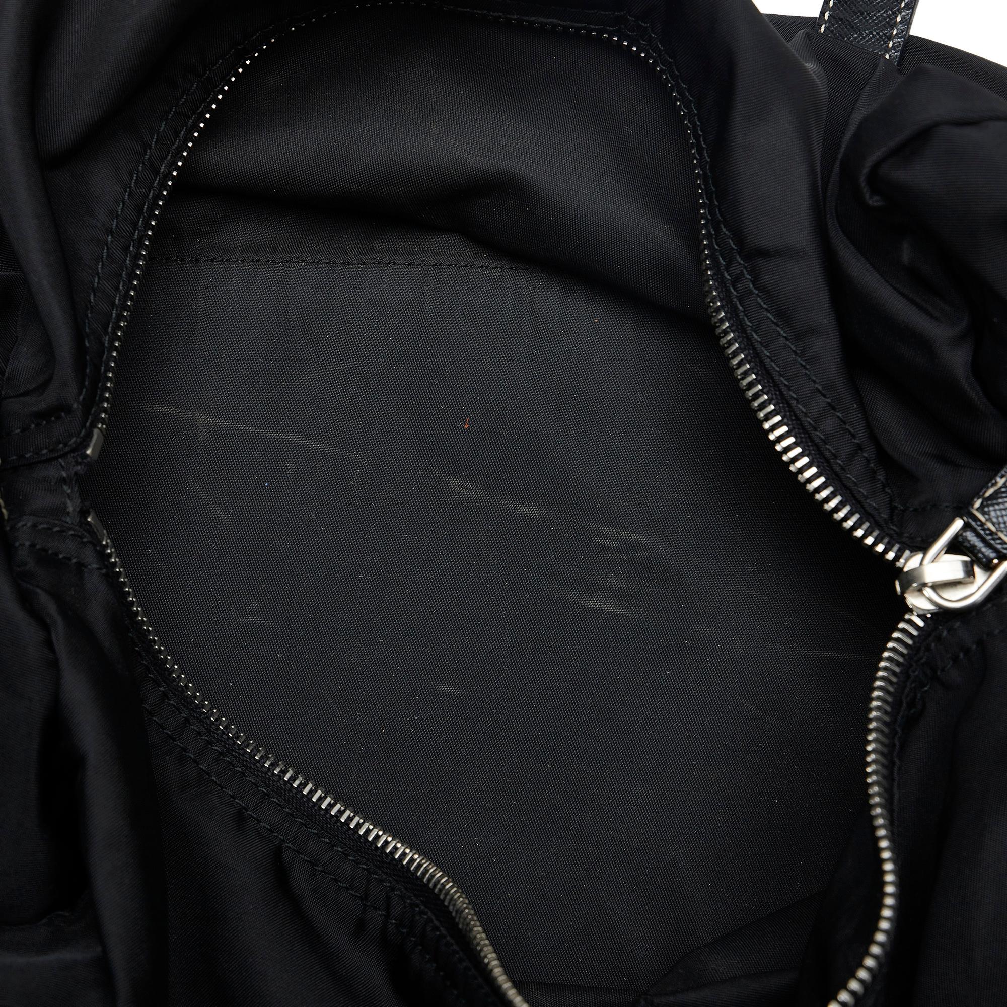 Prada Tessuto Handbag (SHG-X1BJJl)