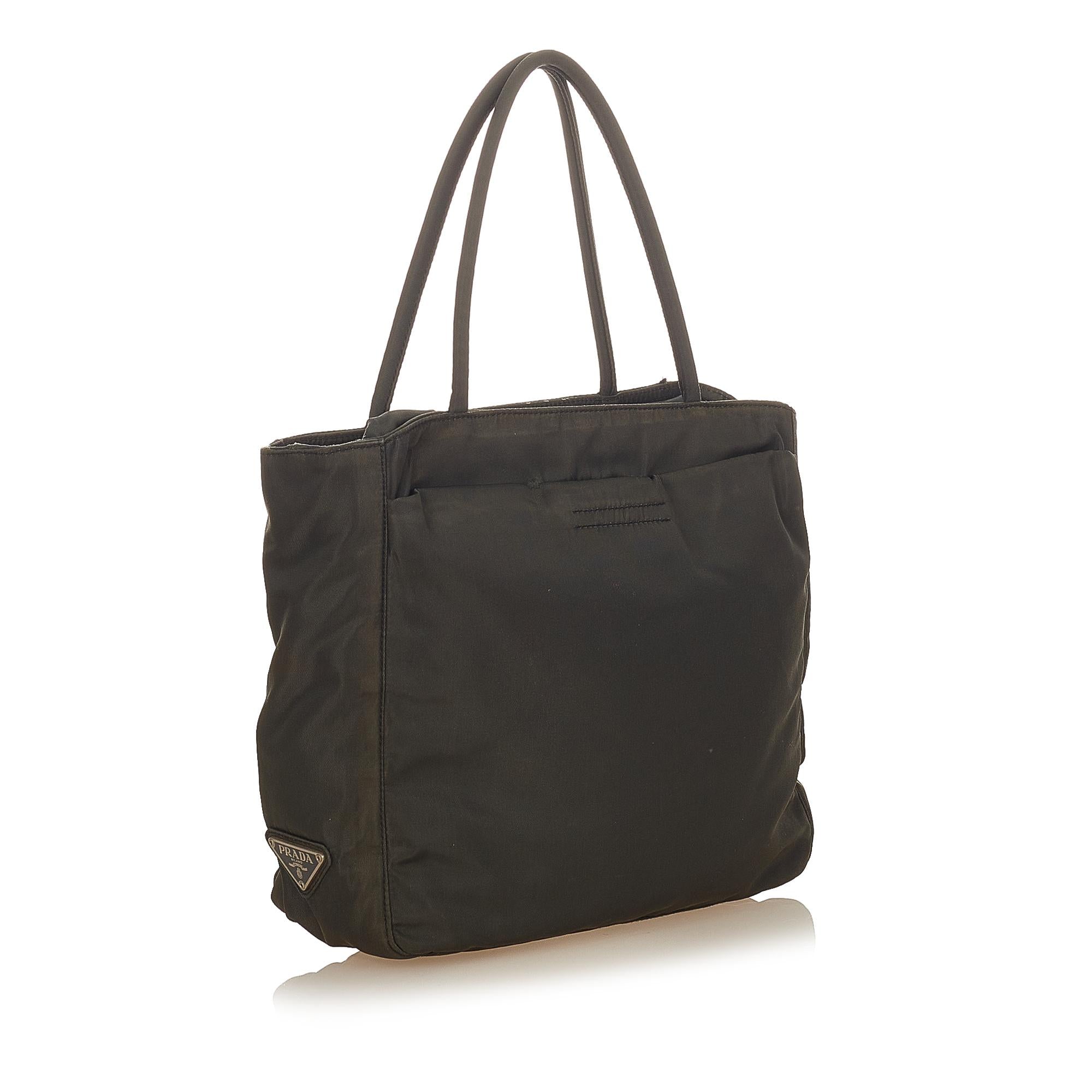 Prada Tessuto Handbag (SHG-VZA5Ho)