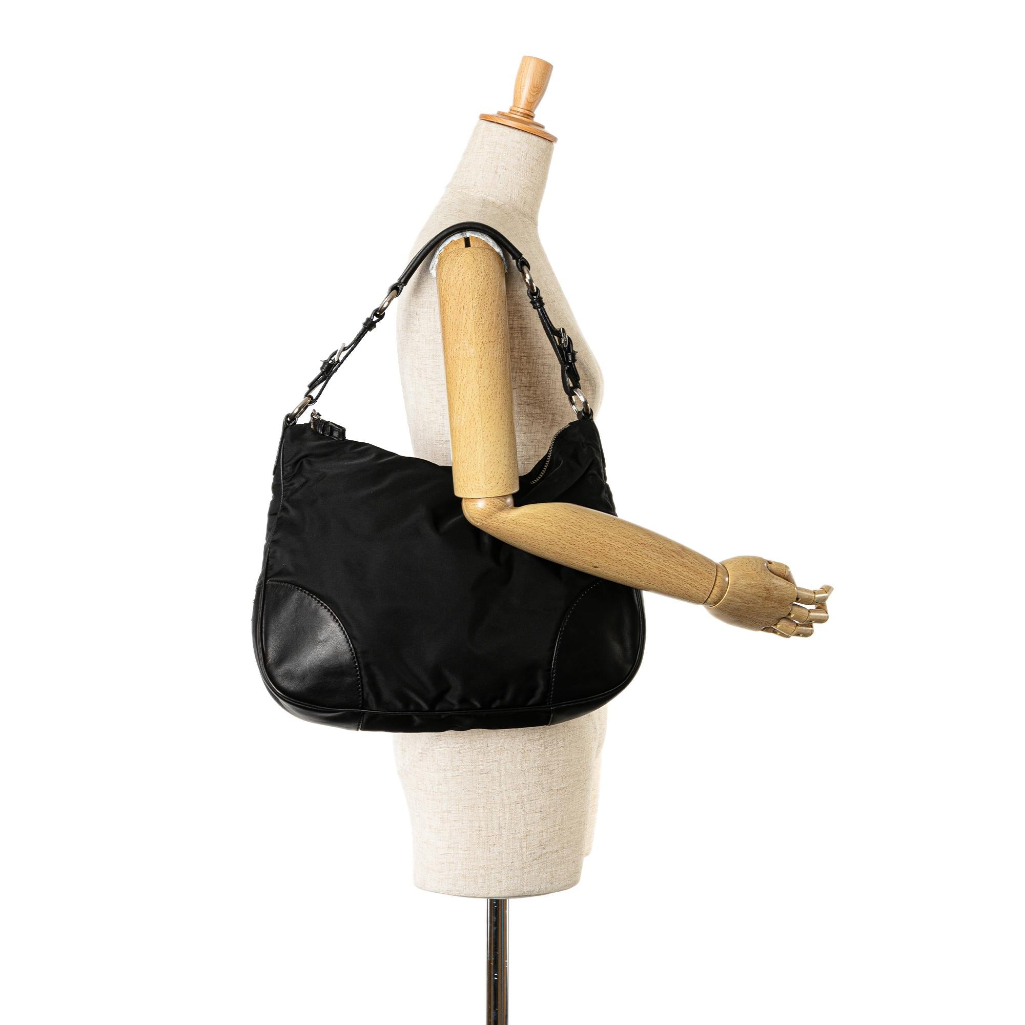 Prada Tessuto Hobo (SHG-ctB0Uv)