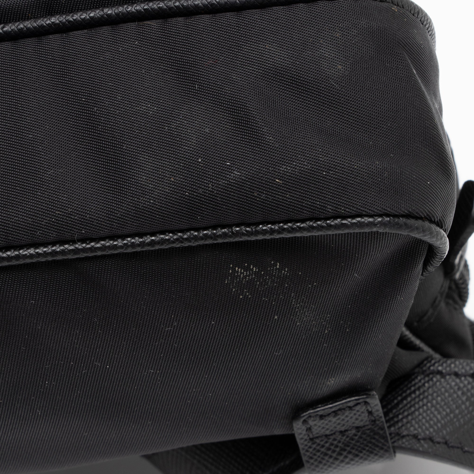 Prada Tessuto Zip Belt Bag (SHF-nB43OT)