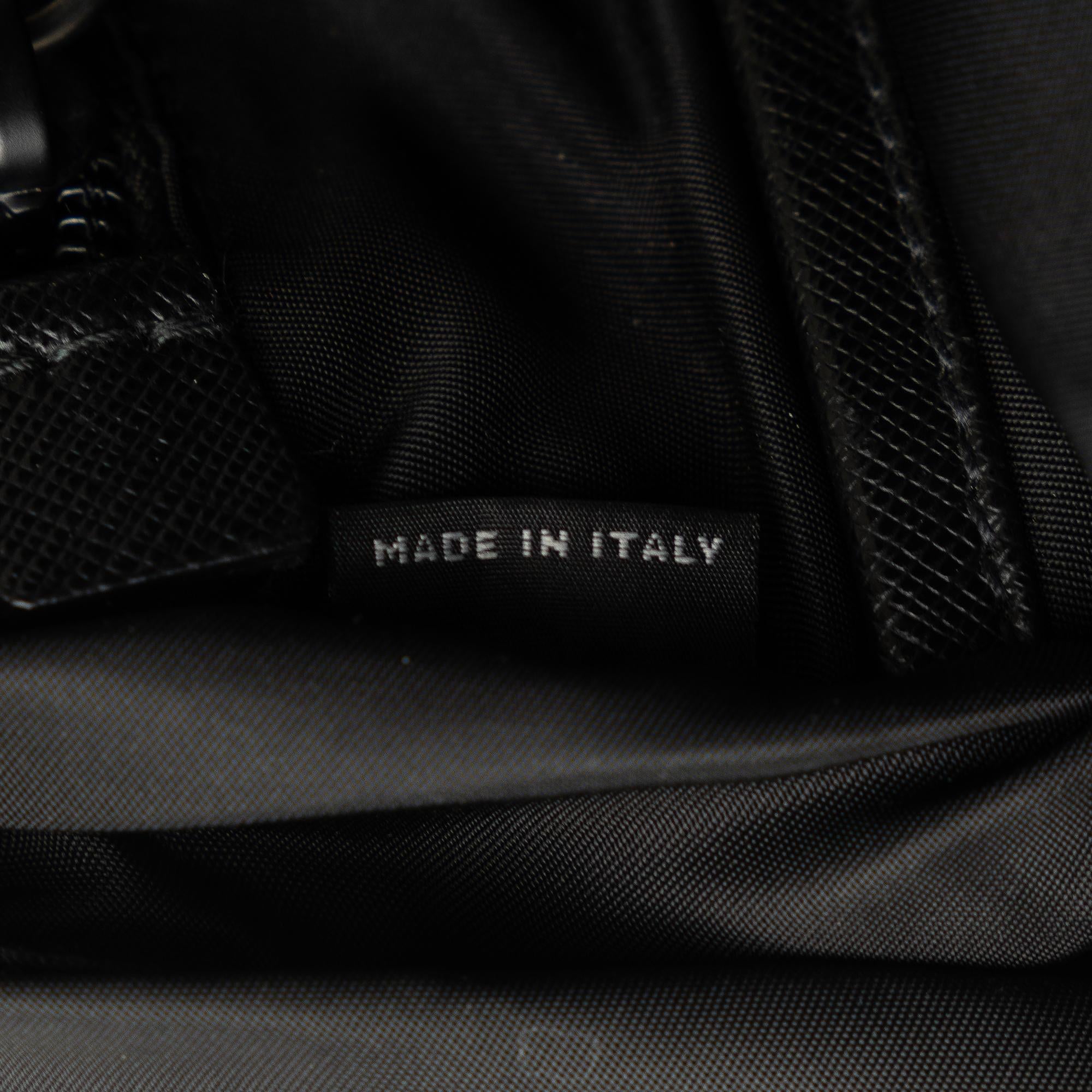 Prada Tessuto Logo Patch Crossbody Bag (SHG-E8Fn5r)