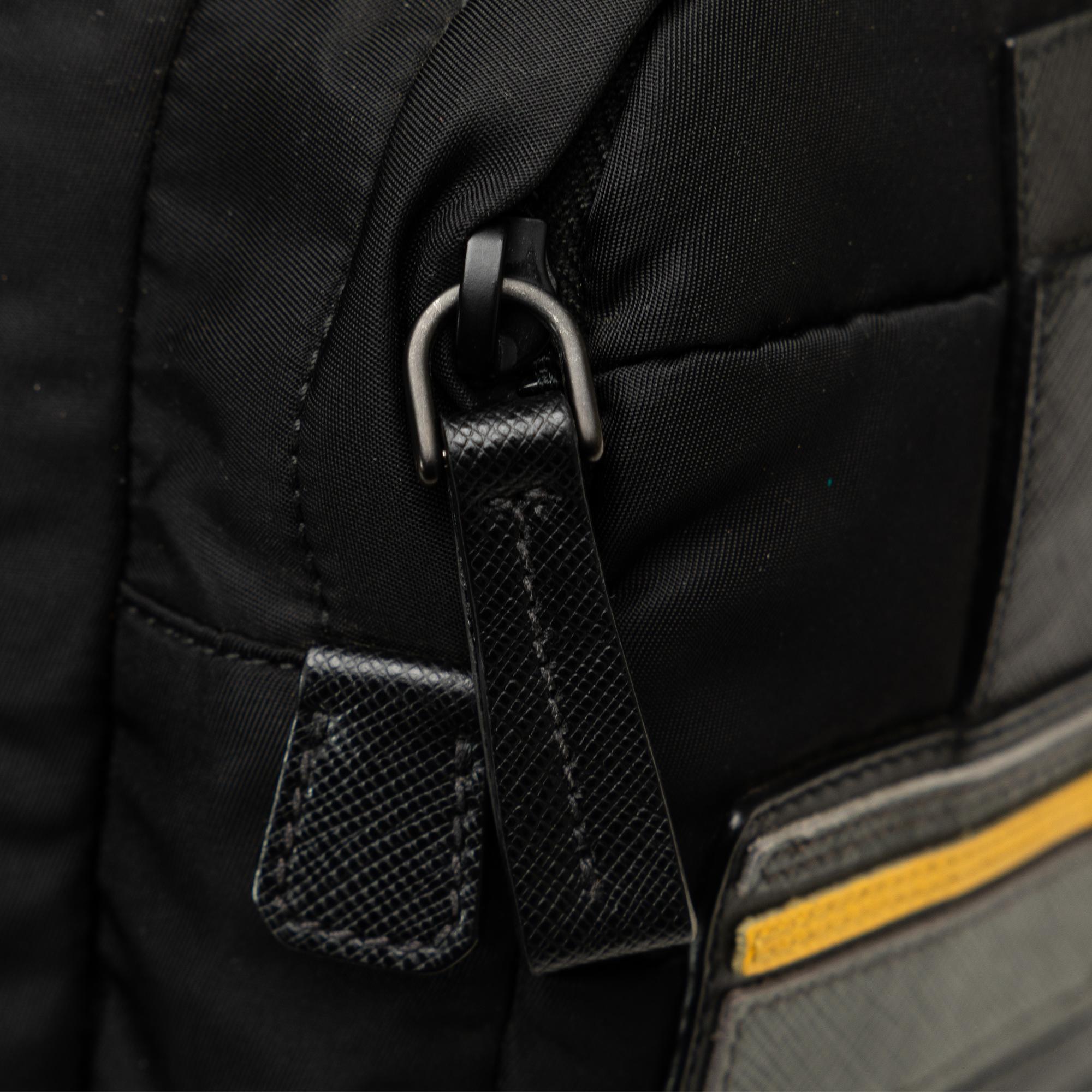 Prada Tessuto Logo Patch Crossbody Bag (SHG-E8Fn5r)