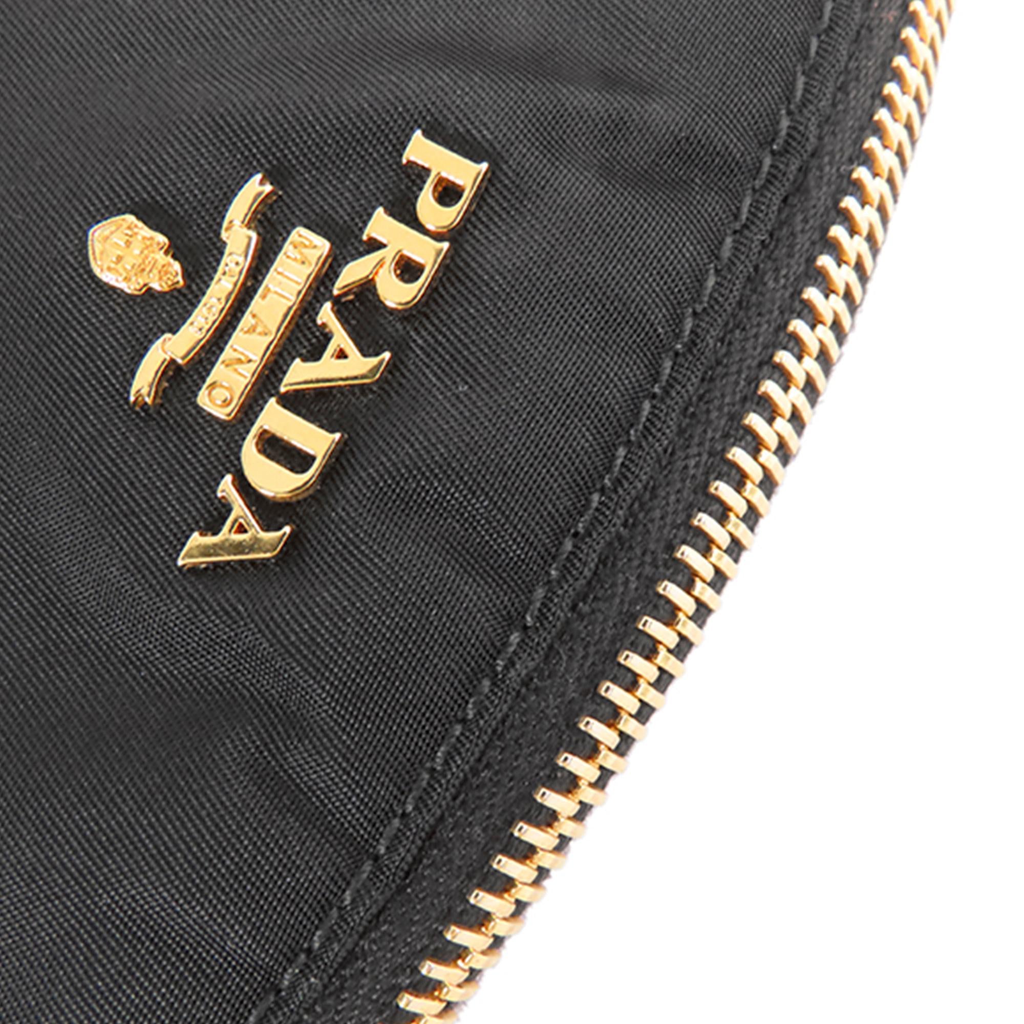 Prada Tessuto Pouch (SHG-36045)