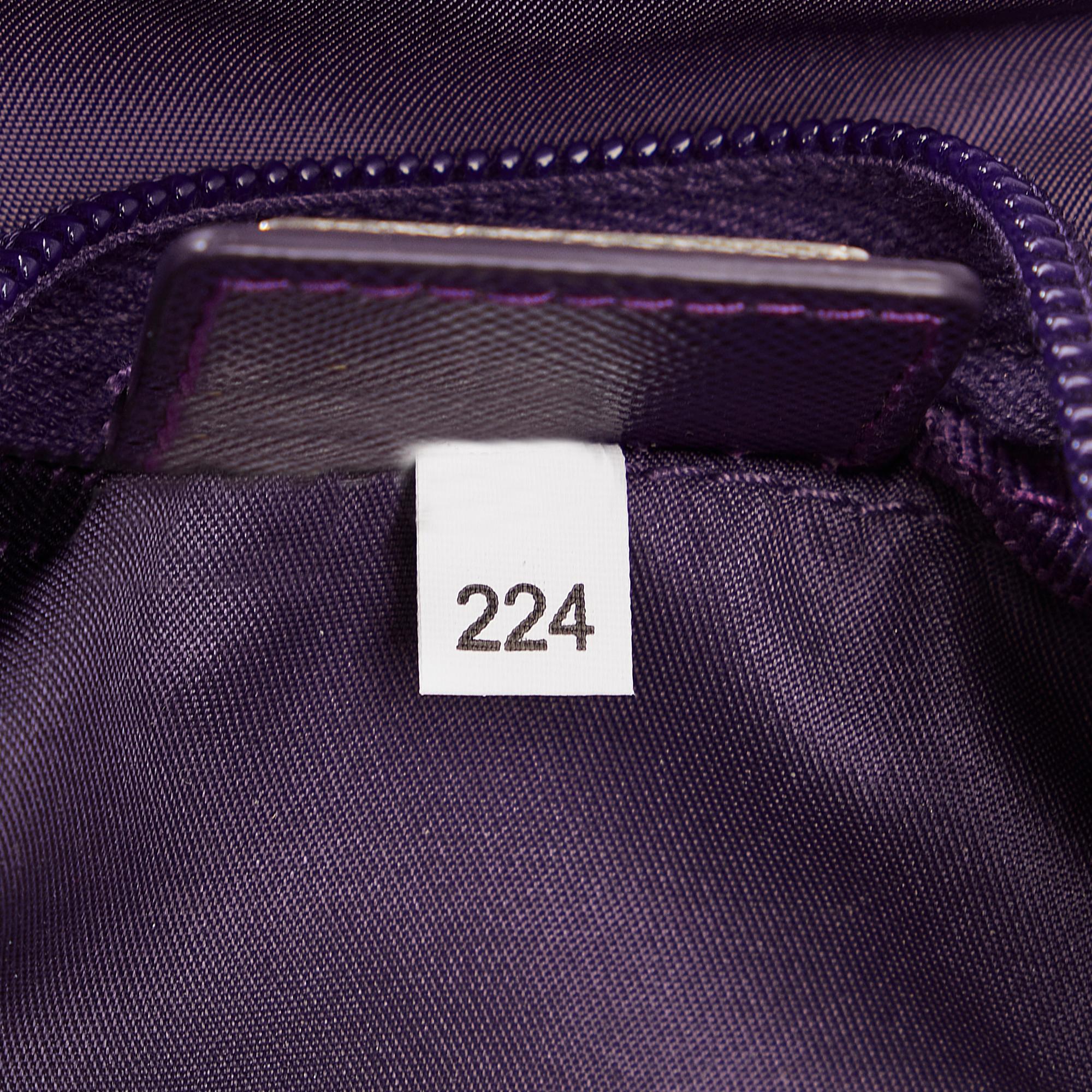 Prada Tessuto Pouch (SHG-SxbHP6)