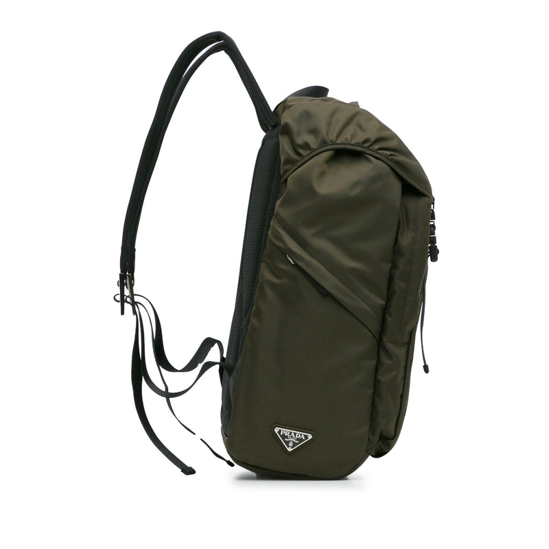 Prada Tessuto Re-Nylon Montagna Backpack (SHG-2czqEX)