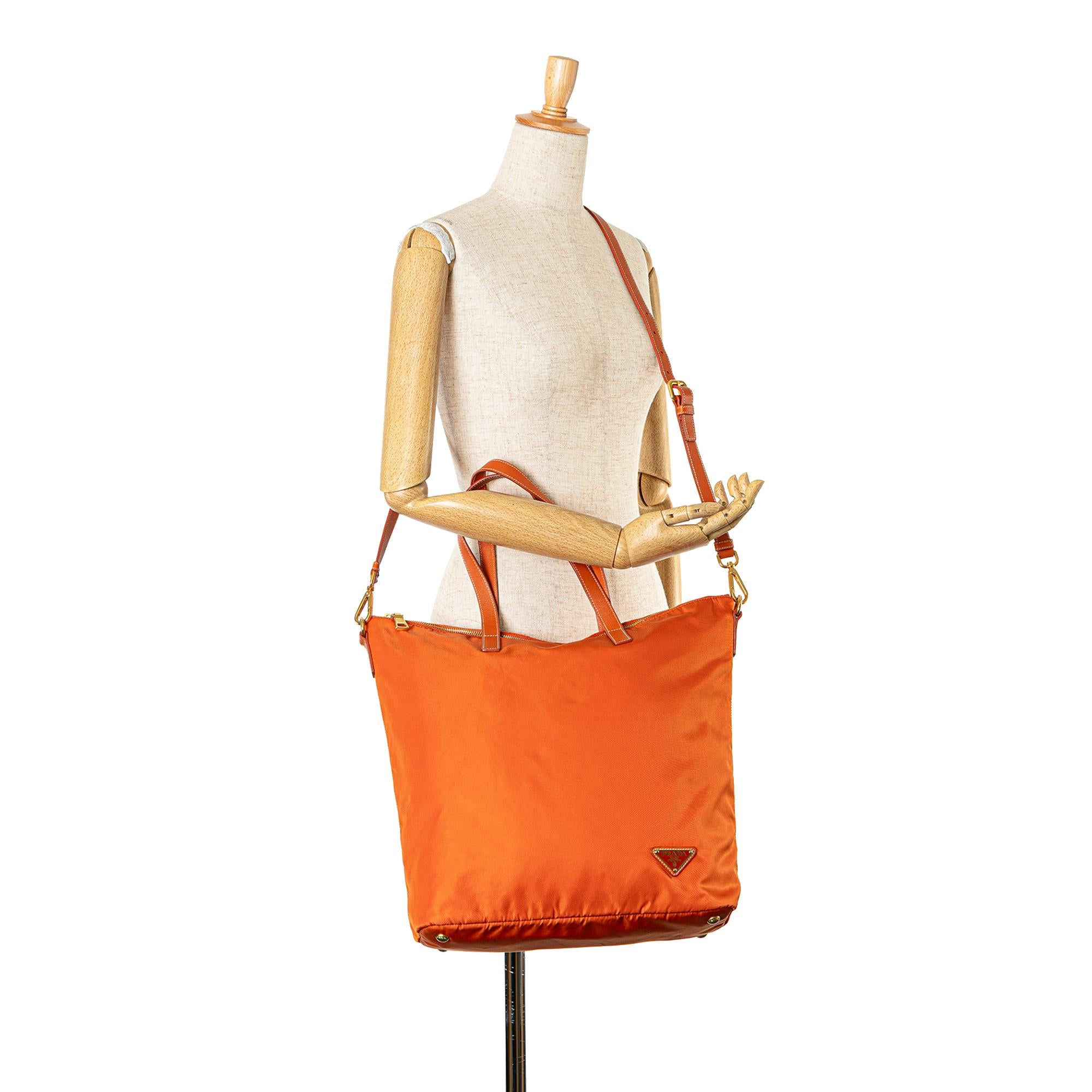 Prada Tessuto Satchel (SHG-ITbedH)