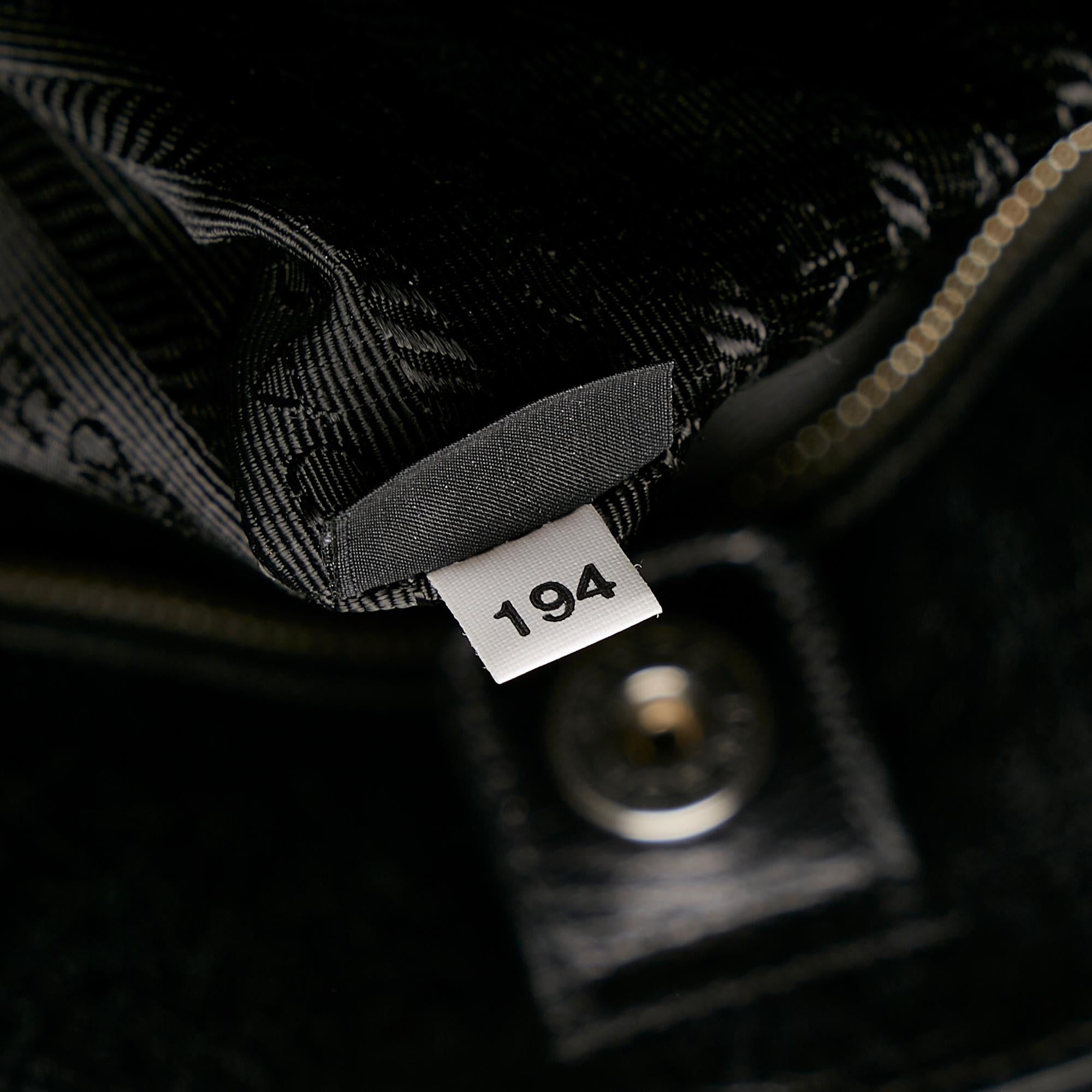 Prada Tessuto Shoulder Bag (SHG-36084)