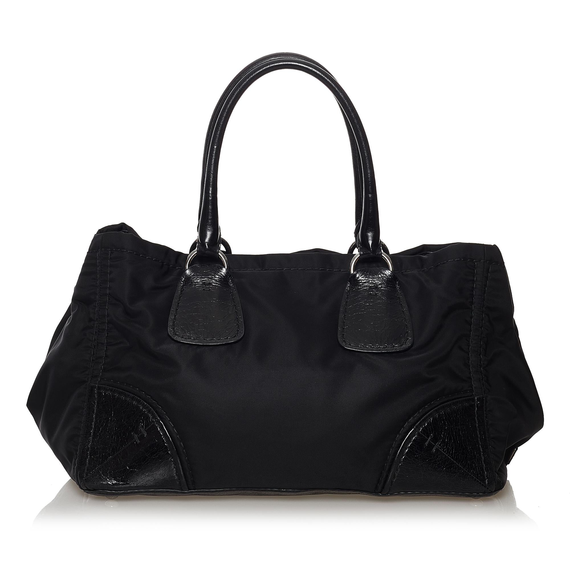 Prada Tessuto Shoulder Bag (SHG-36084)