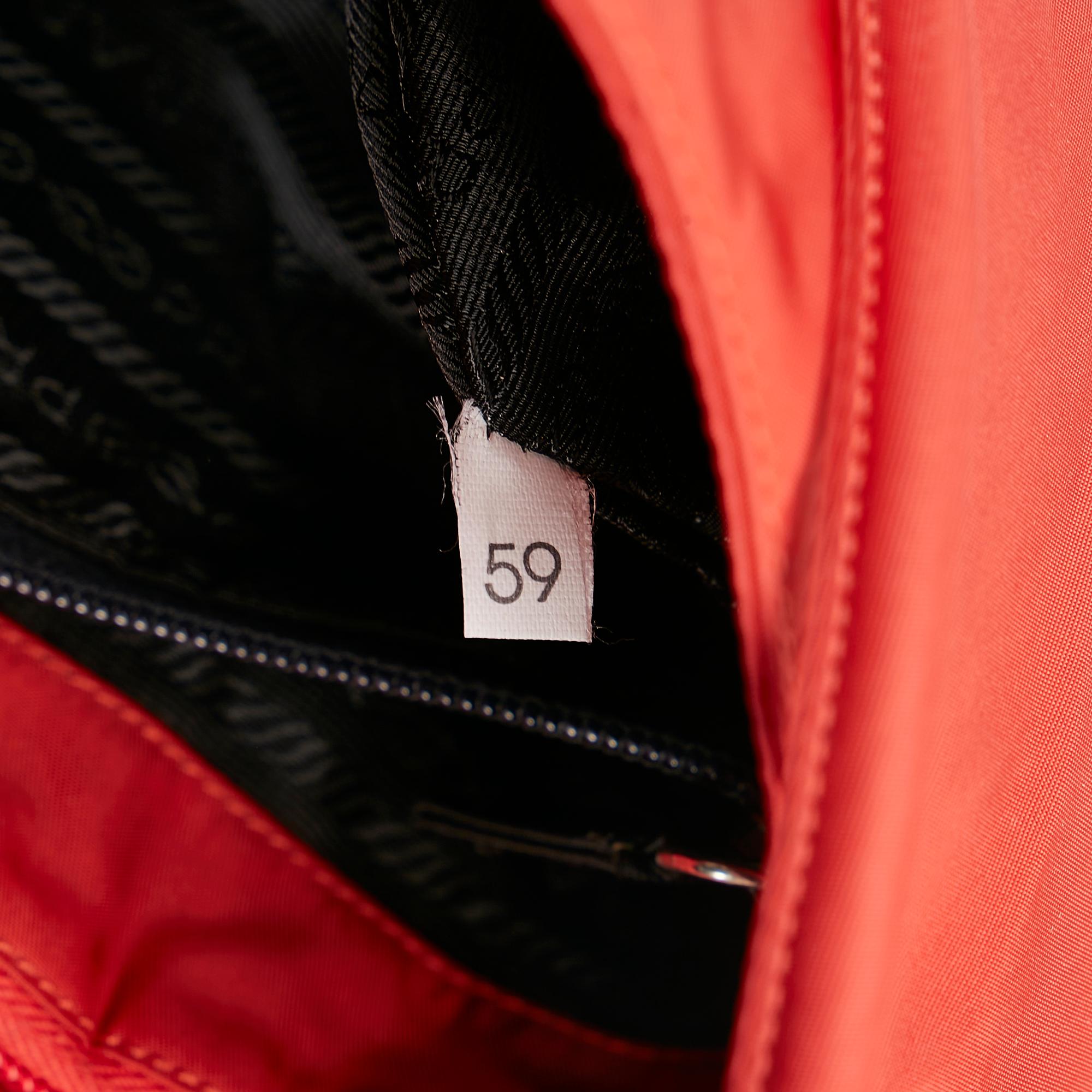 Prada Tessuto Shoulder Bag (SHG-JYhAQF)