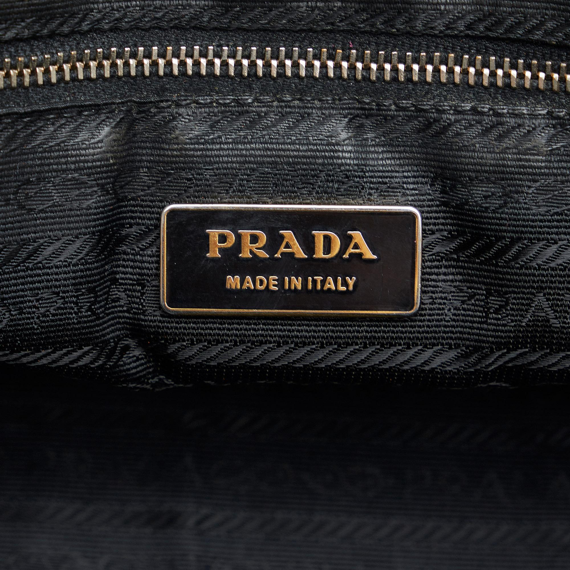 Prada Tessuto Shoulder Bag (SHG-YPrNUz)
