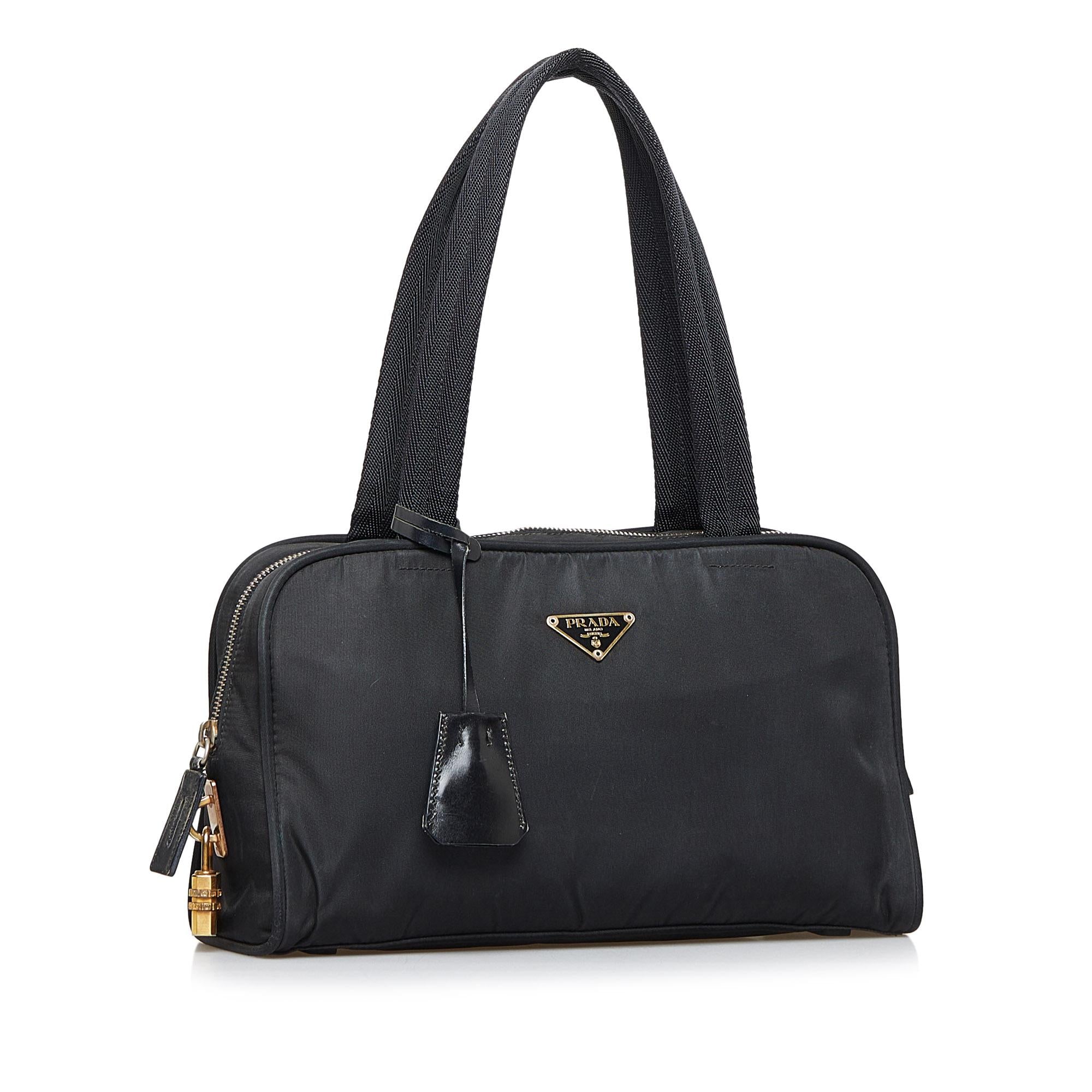Prada Tessuto Shoulder Bag (SHG-YPrNUz)