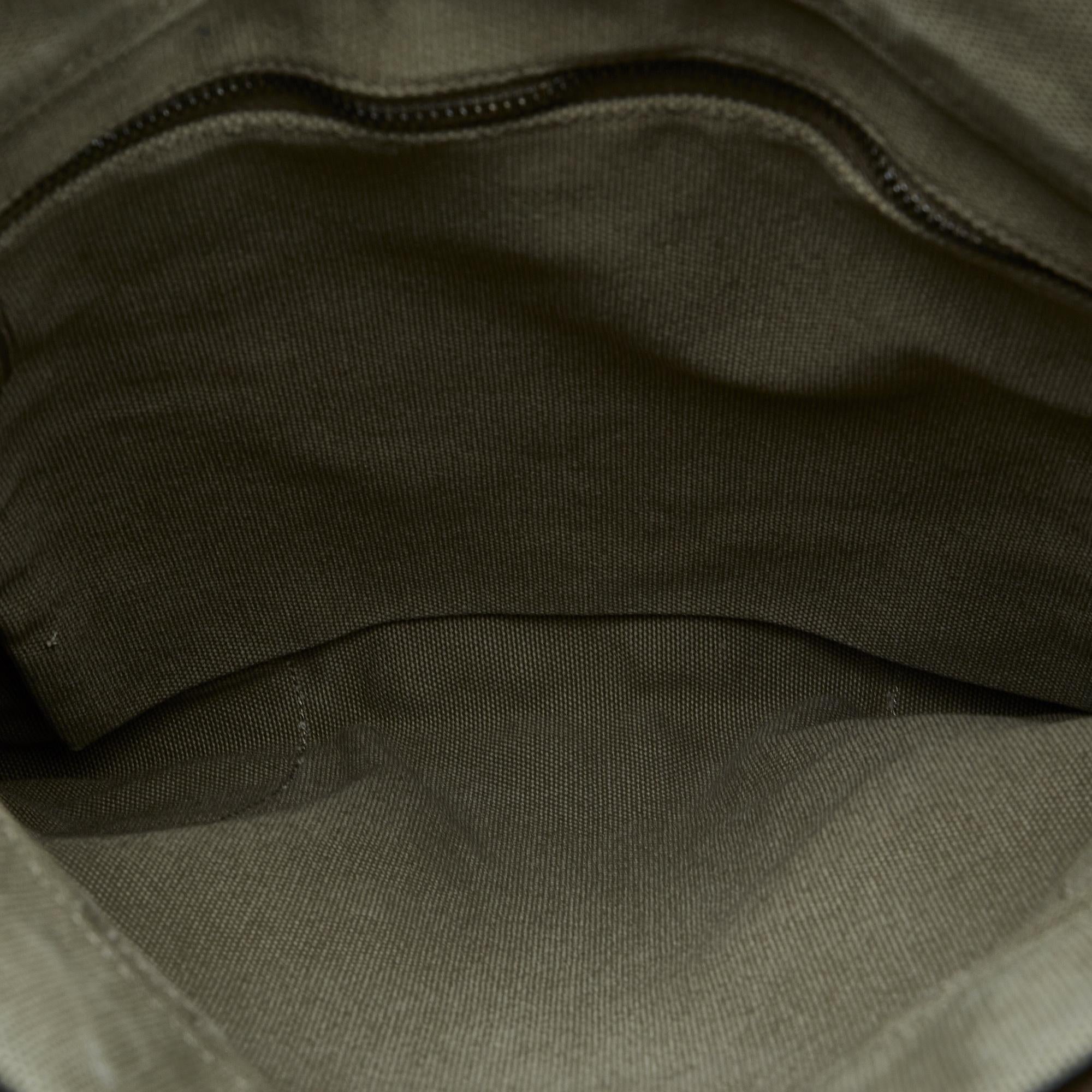 Prada Tessuto Shoulder Bag (SHG-K6skkX)