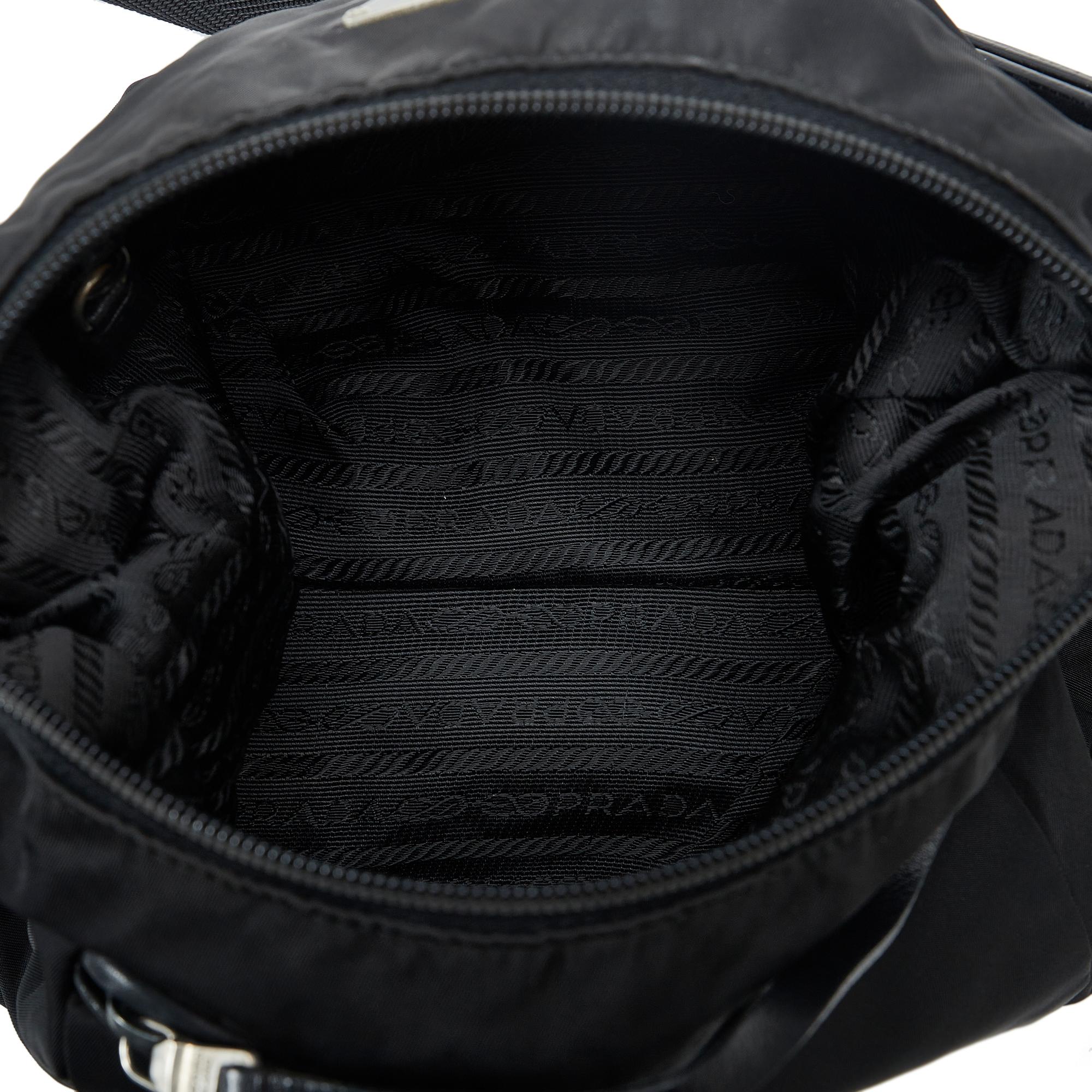 Prada Tessuto Shoulder Bag (SHG-CdO0ci)