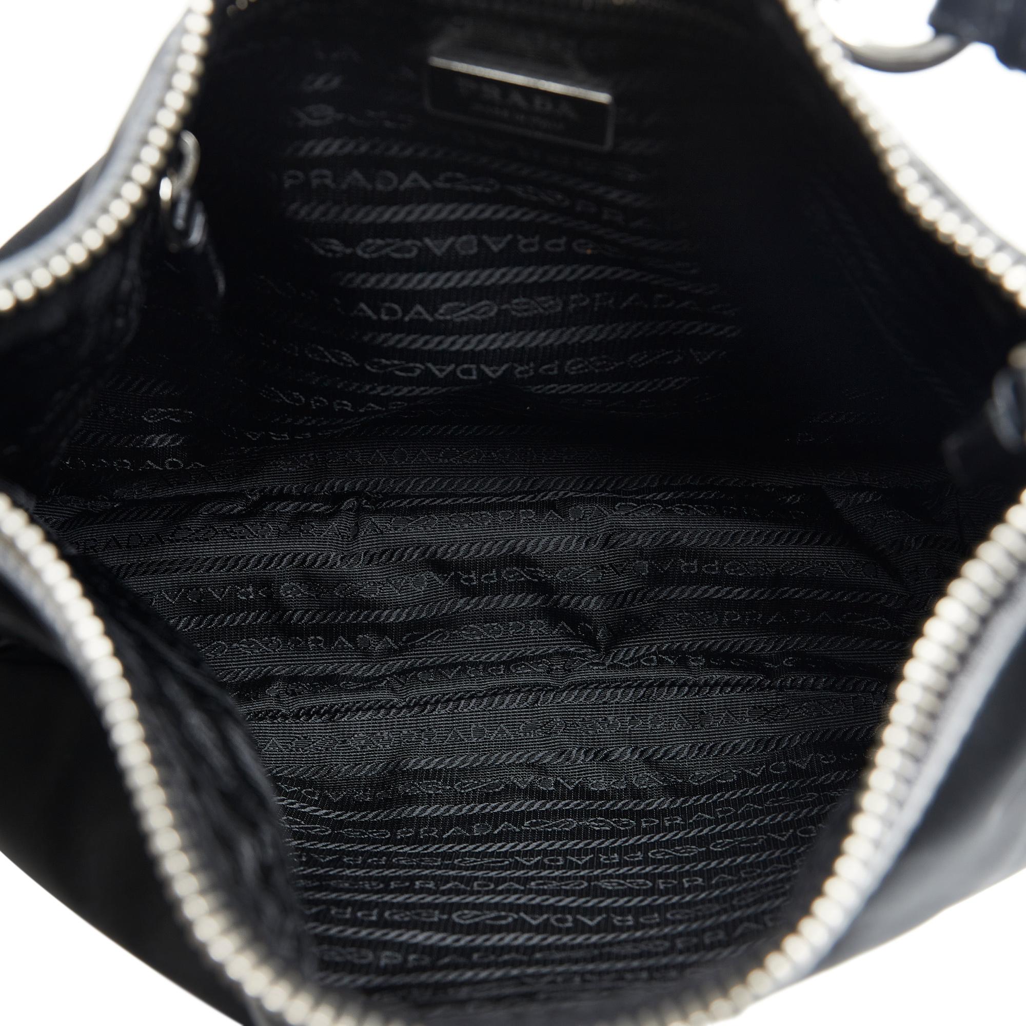 Prada Tessuto Shoulder Bag (SHG-1iIFOb)