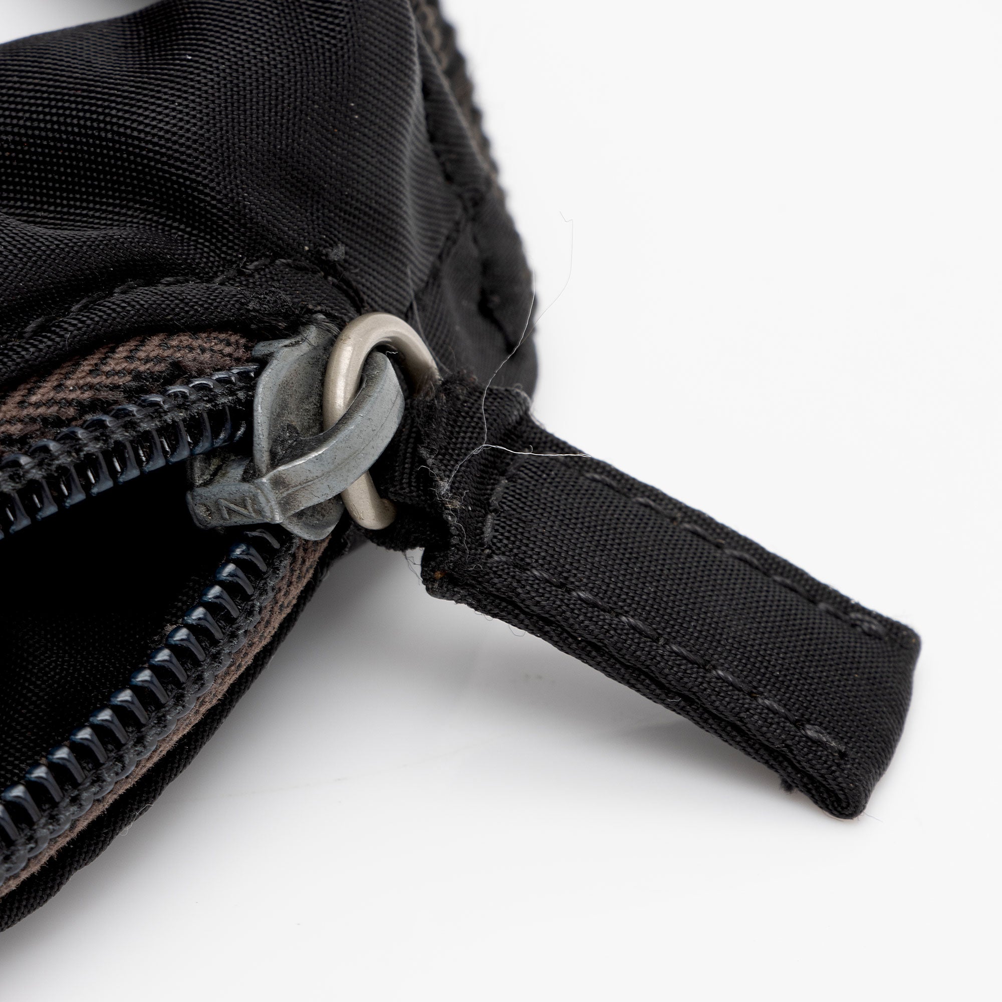 Prada Tessuto Sport Pochette (SHF-hYbFkj)