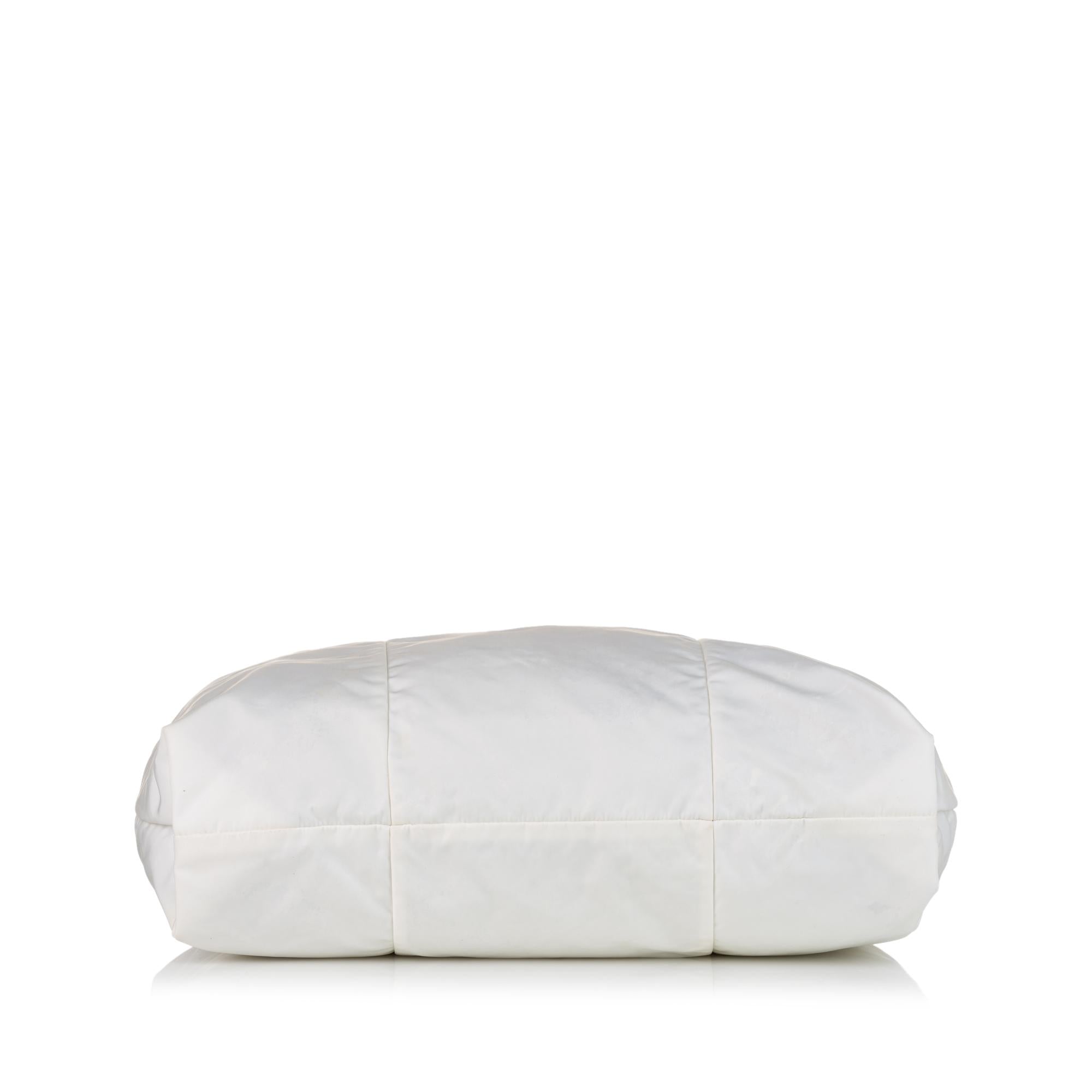 Prada Tessuto Tote Bag (SHG-36106)