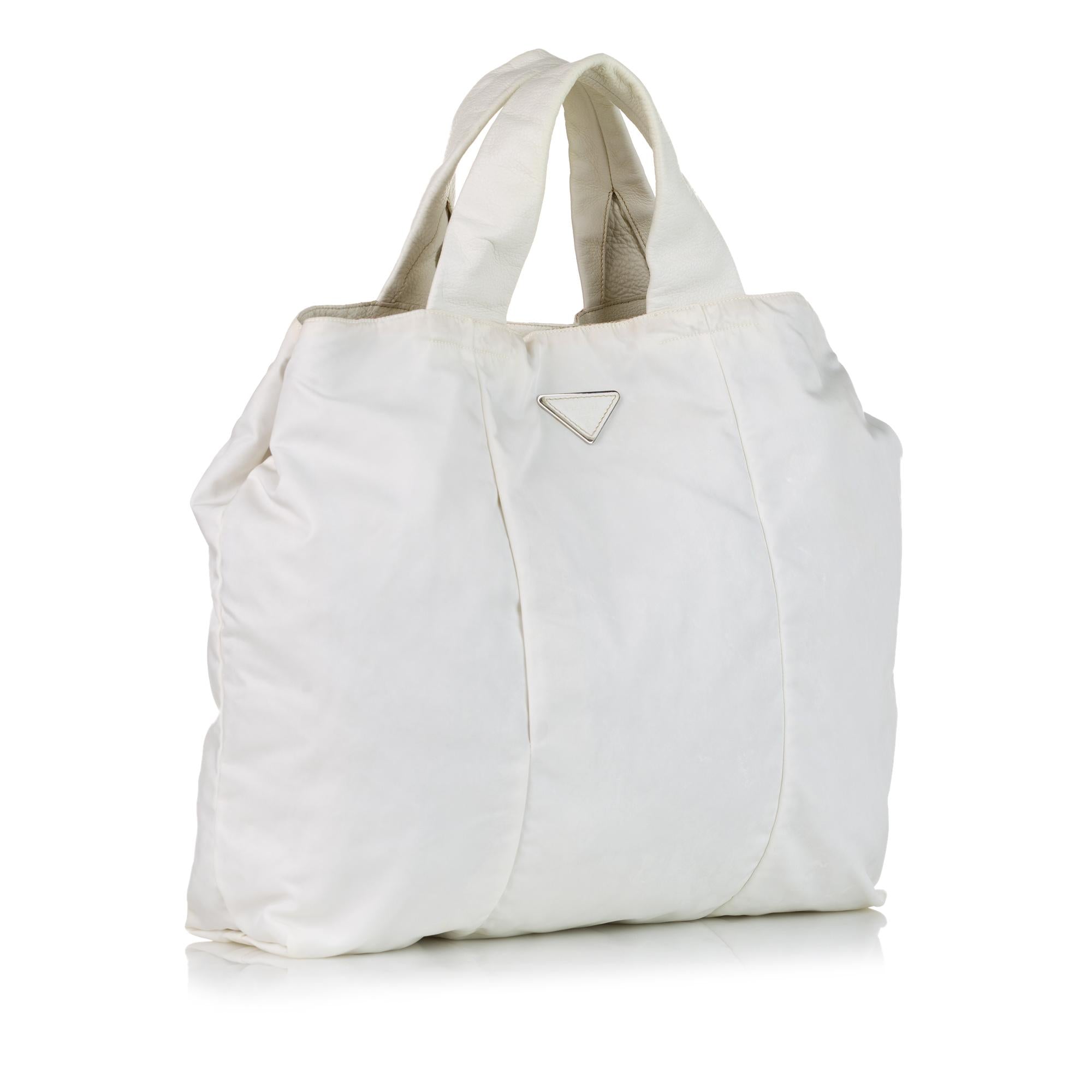 Prada Tessuto Tote Bag (SHG-36106)