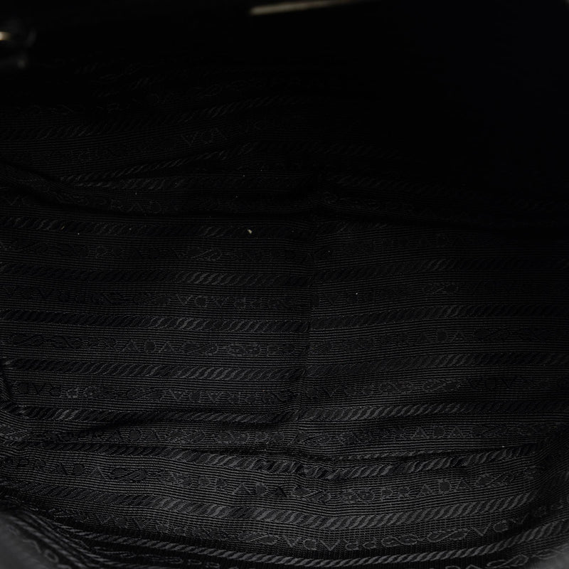 Prada Tessuto Tote Bag (SHG-yxbzP2)